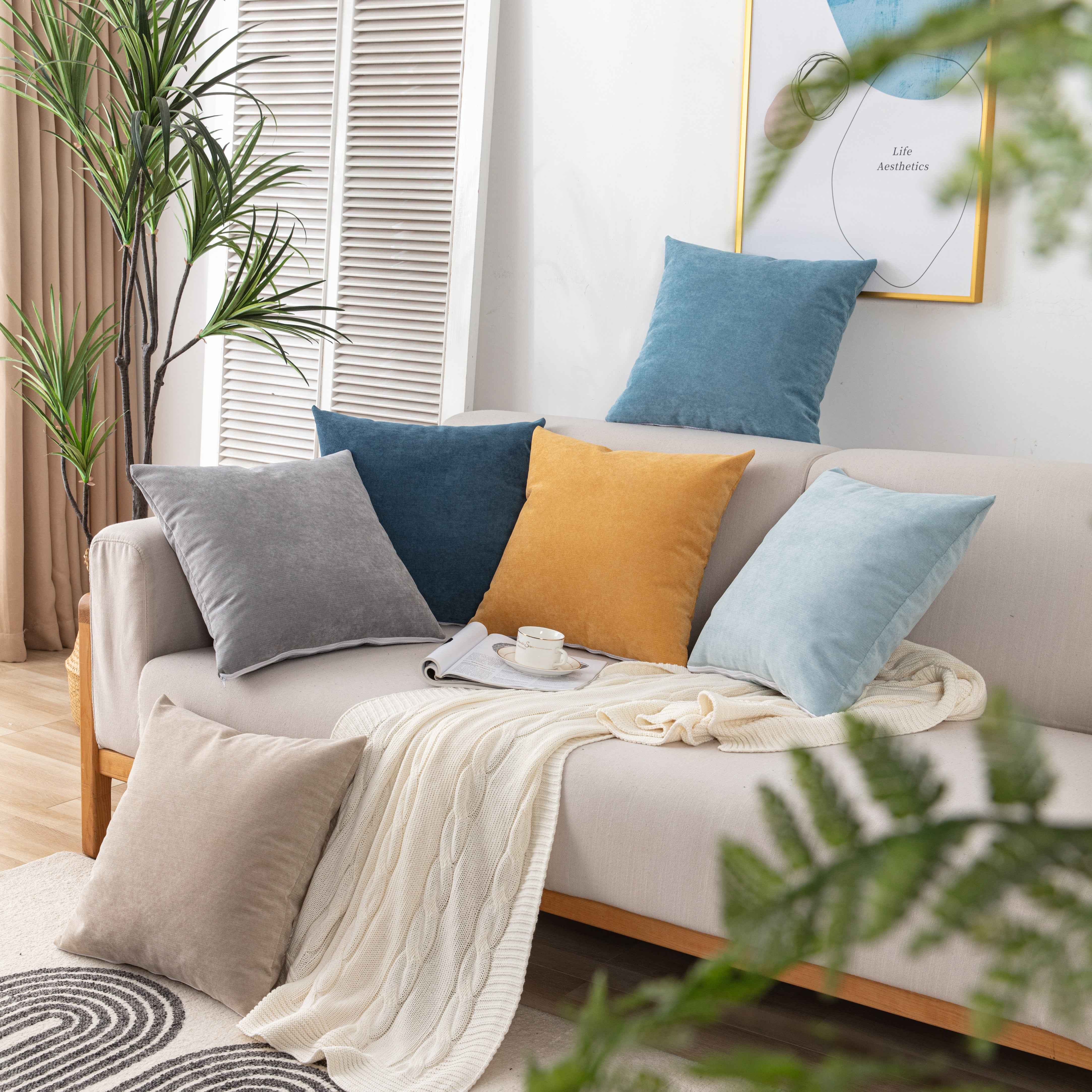Waterproof Scratch-Resistant Furniture Covers for Pets, Non-Slip Couch Cover Throw