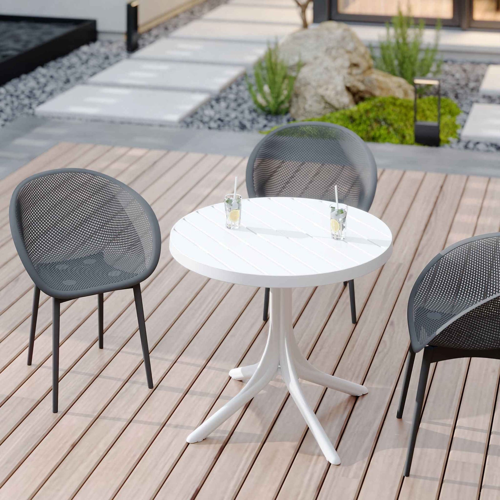 Modern Lounge Chair Set With Round Table
