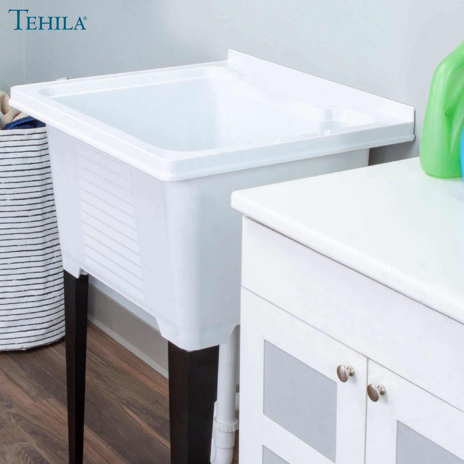 Tehila Luxe Freestanding White Utility Sink with Drainage Kit, No Supply Lines, No Strainer Basket