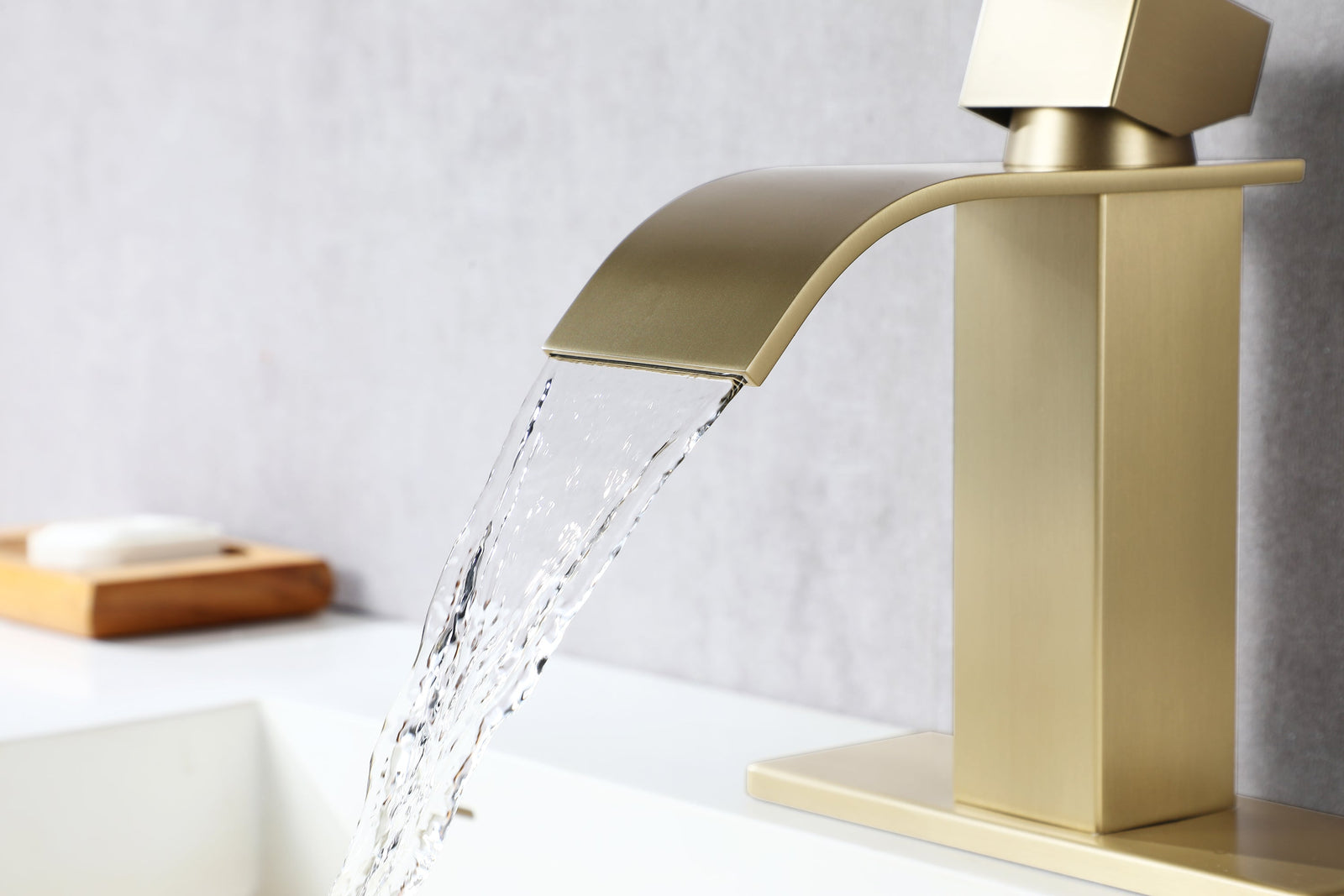 Brushed nickel or matte black or brushed gold waterfall Bathroom Faucet brass with plate and brass pop up drain