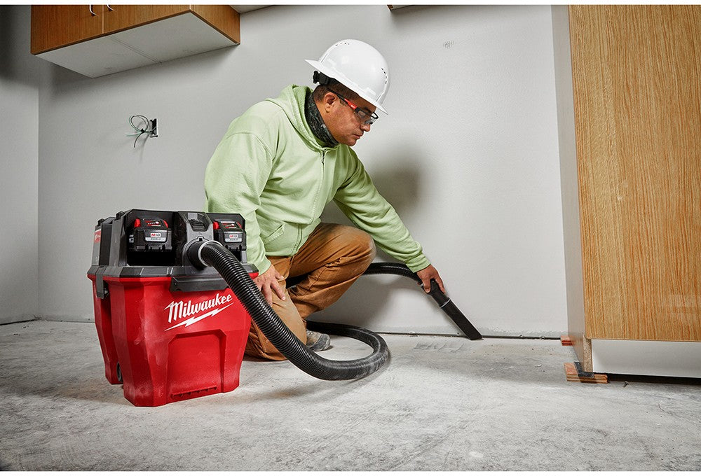 Milwaukee 0912-20 M18 9 Gallon Wet/Dry Shop Vacuum Tank - Tundra Globe