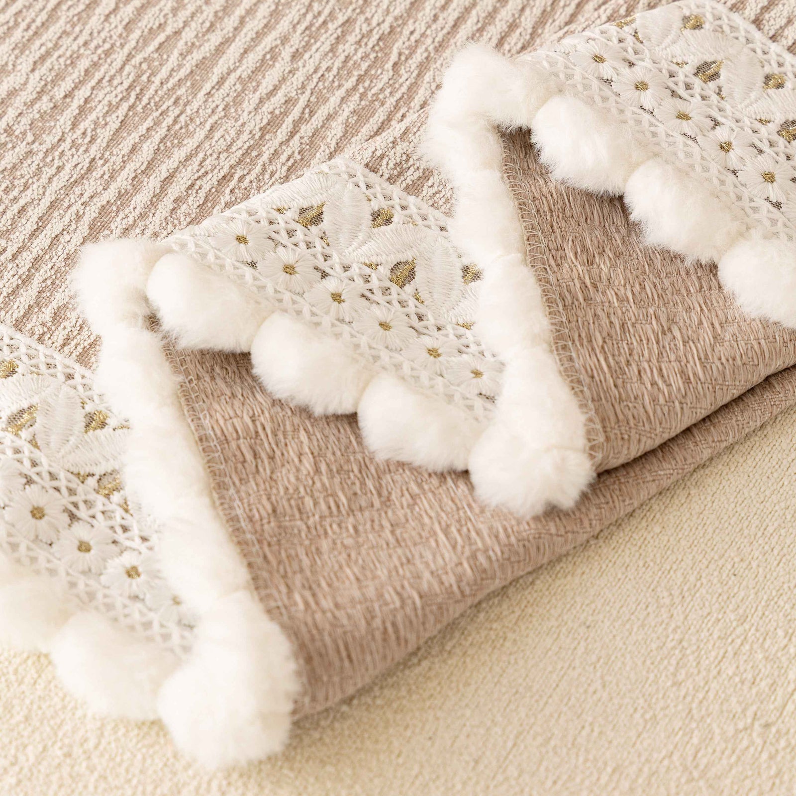 Sofa Cover Throw with Lace Trim & Pom-Pom Fringe, Decorative Couch Cover Blanket
