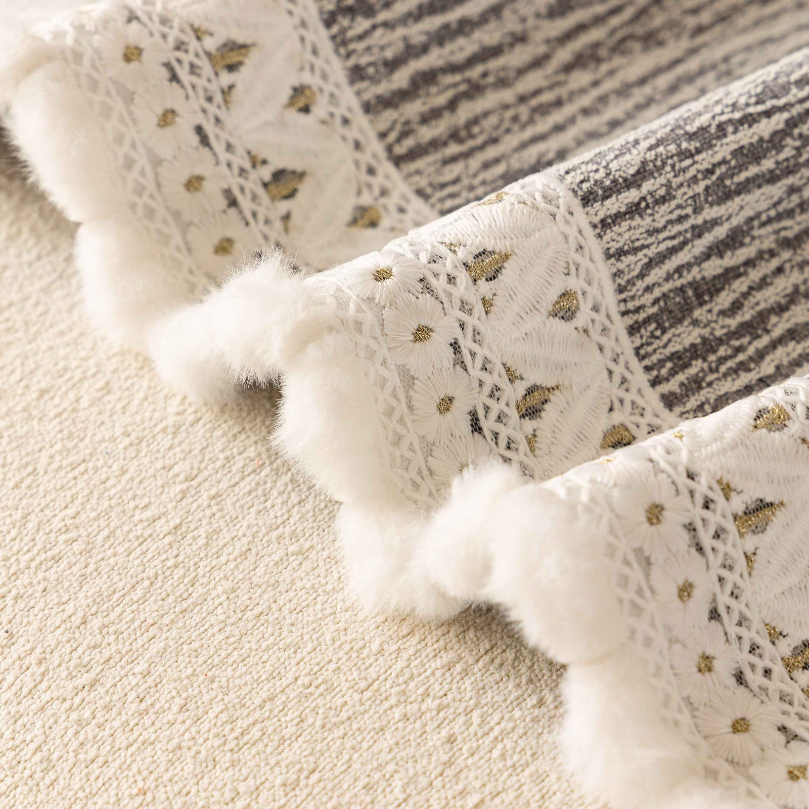 Sofa Cover Throw with Lace Trim & Pom-Pom Fringe, Decorative Couch Cover Blanket