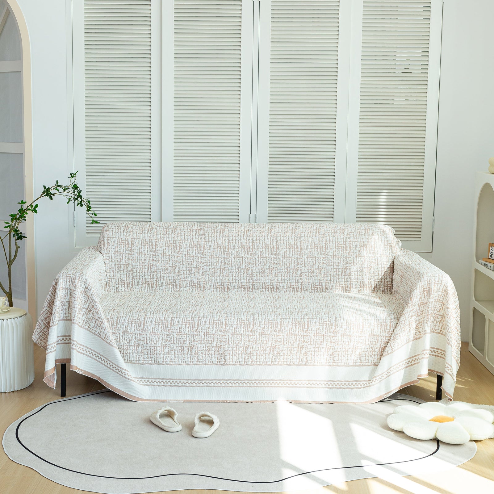 Cooling Throws for Sofas and Chairs, Scratch Resistant Couch Protector Blanket