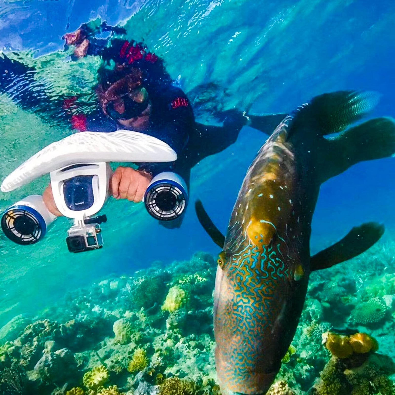Mix - Underwater Scooter