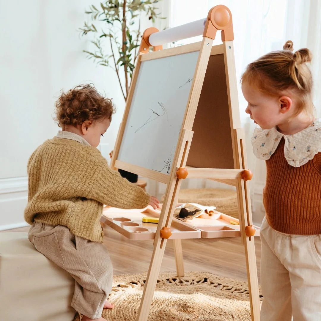 Tiny Land Magnitales Easel for Kids