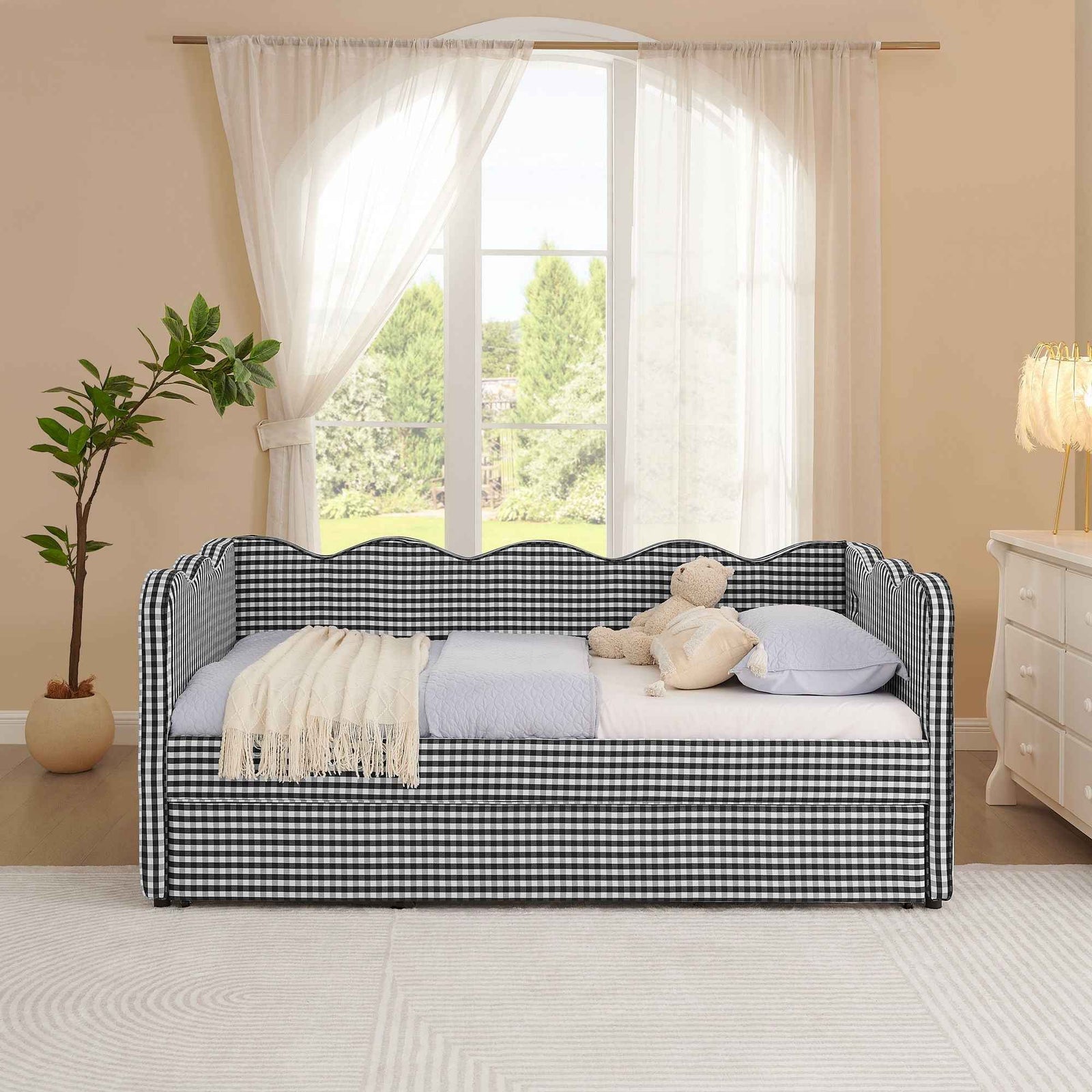 Gingham Daybed With USB Charging Port, Wave Shaped Design