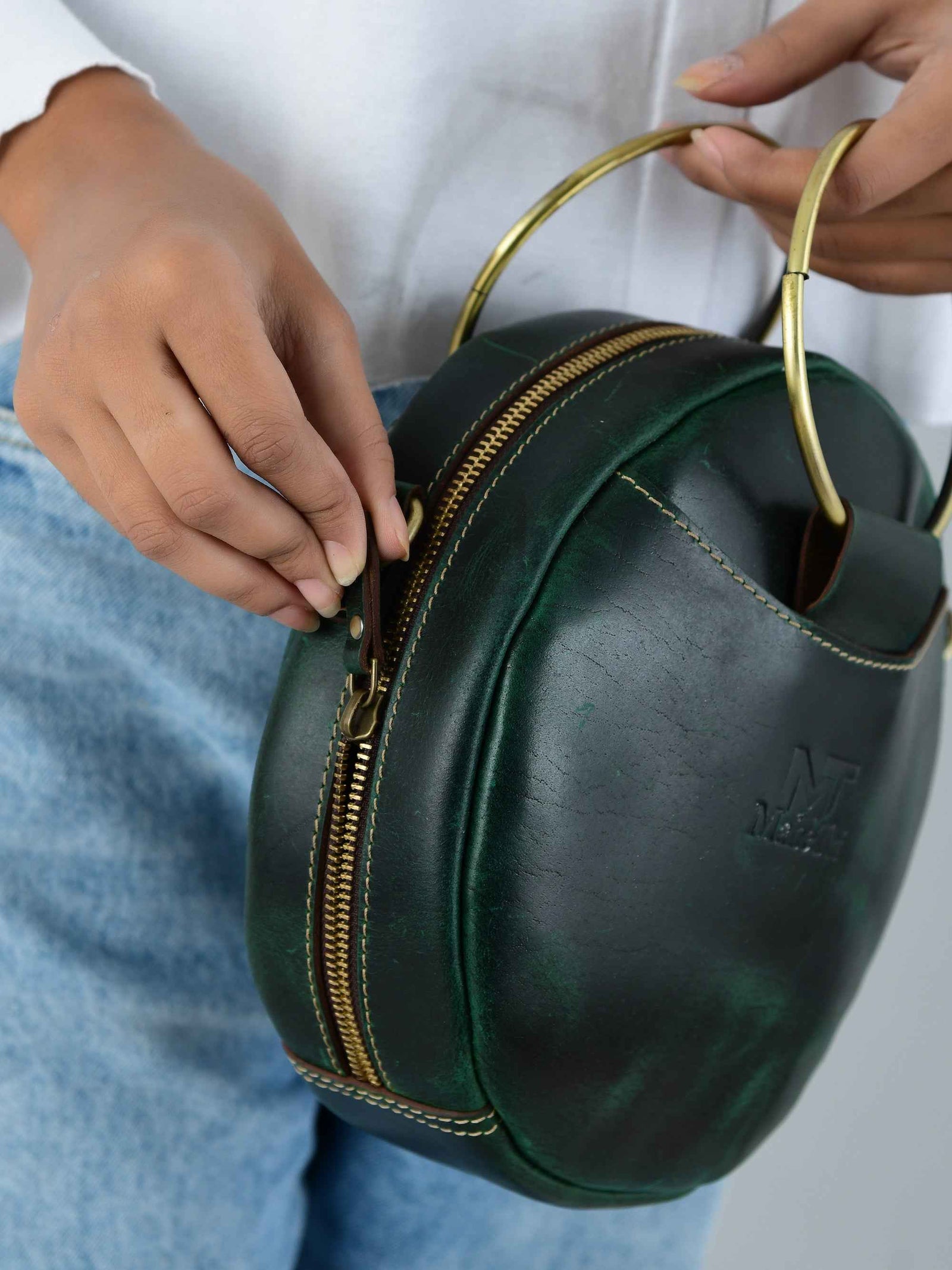 Rosie Sling Circle Bag