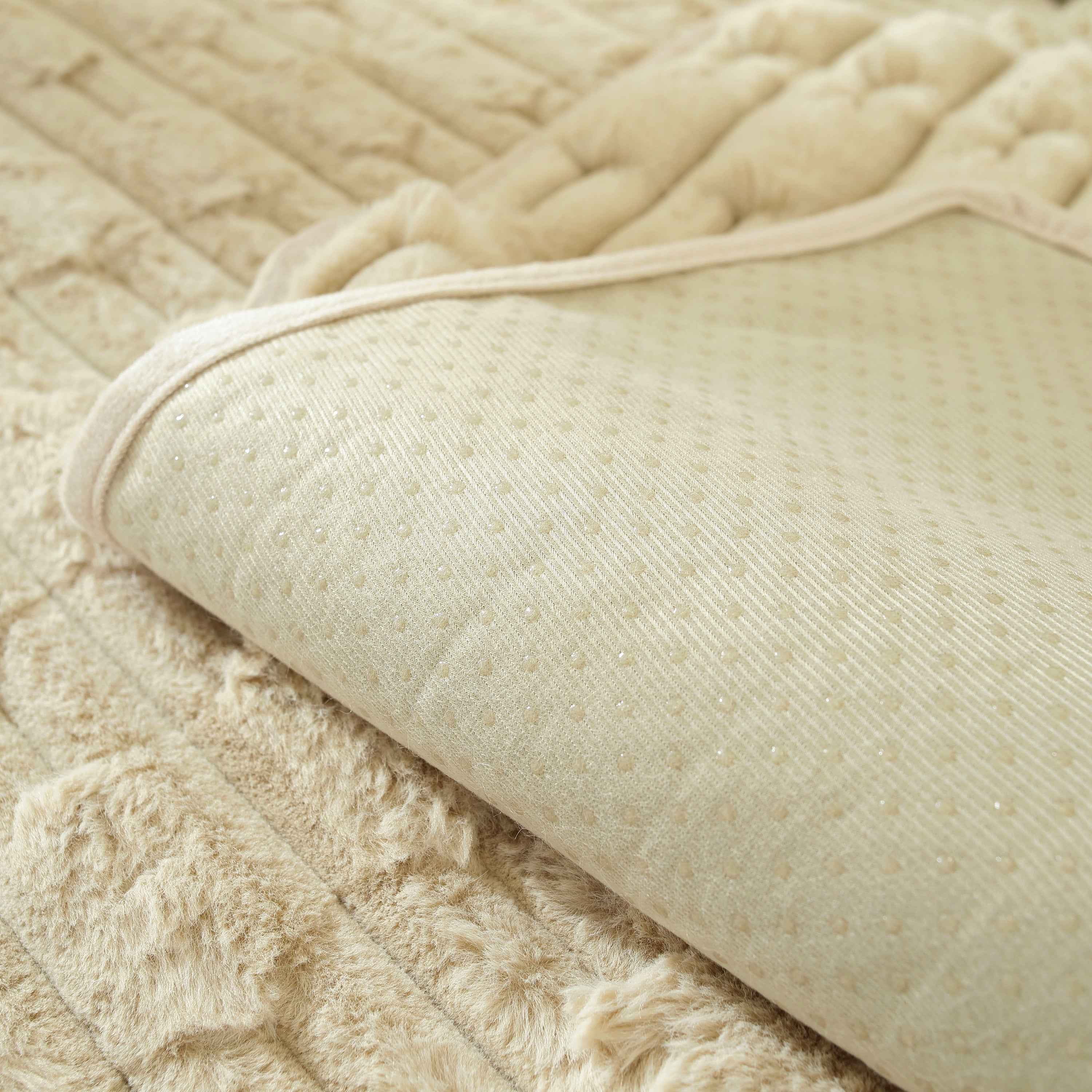 Bamboo-Style Sofa Towel, Faux Rabbit Fur Thickened Non-slip Seat Cushion Covers