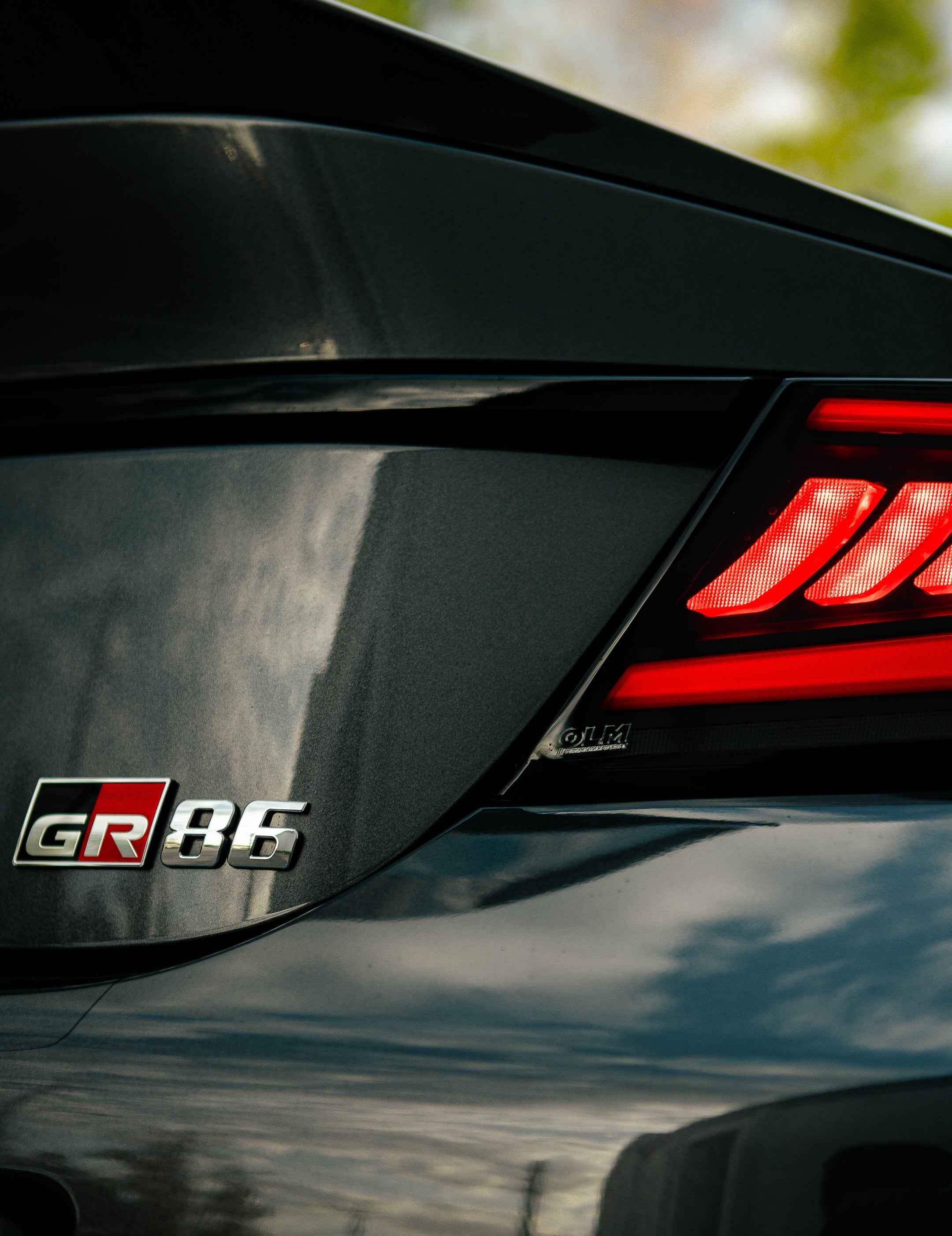 OLM Raiden LED Taillights (Clear Lens/Red Bar) - 2022+ GR86 / BRZ