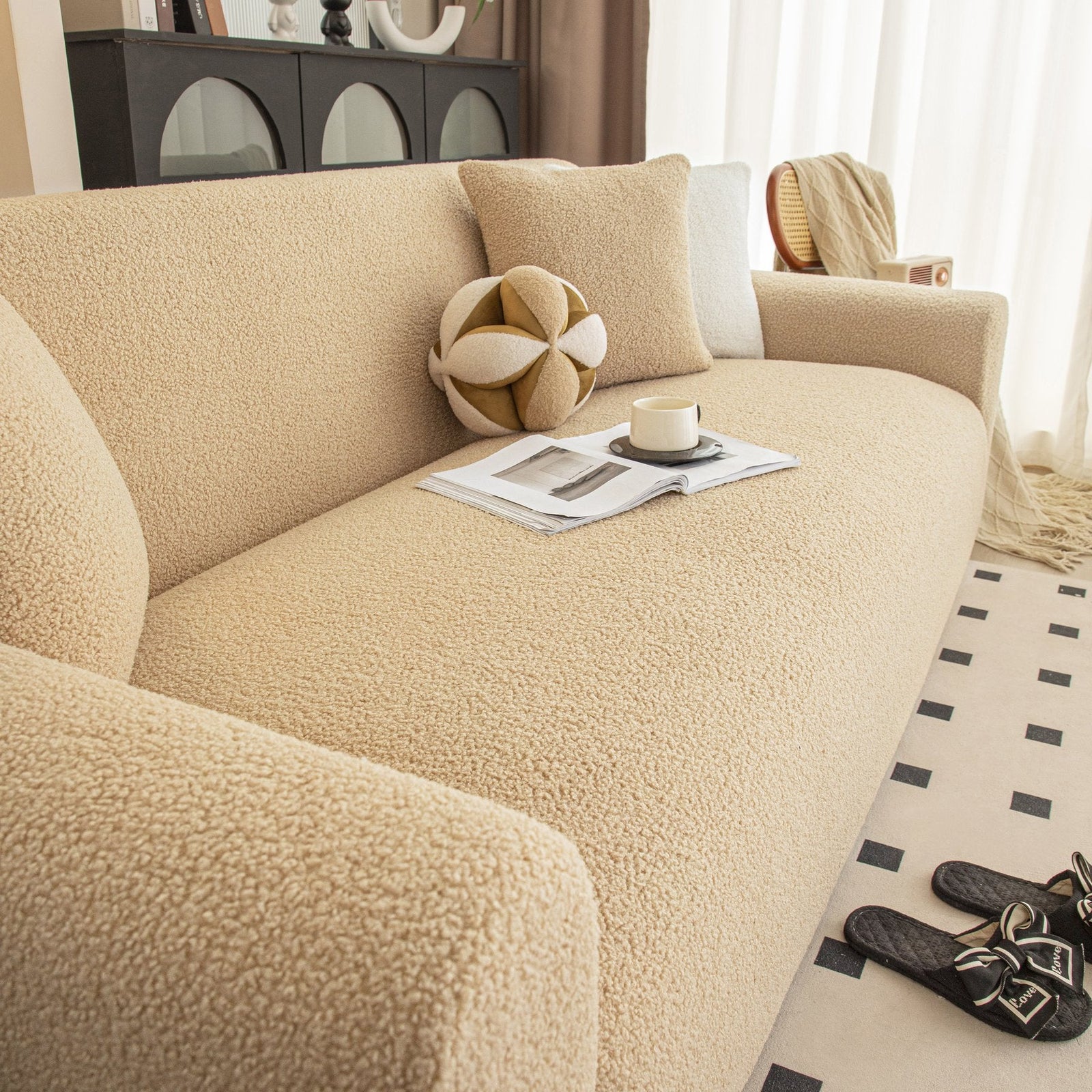 Stretch Plush Fitted Couch Slipcover Furniture Protector for 1/2/3/4/5 Cushion Couch