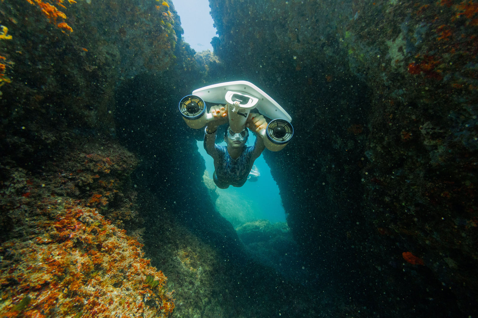 Mix - Underwater Scooter