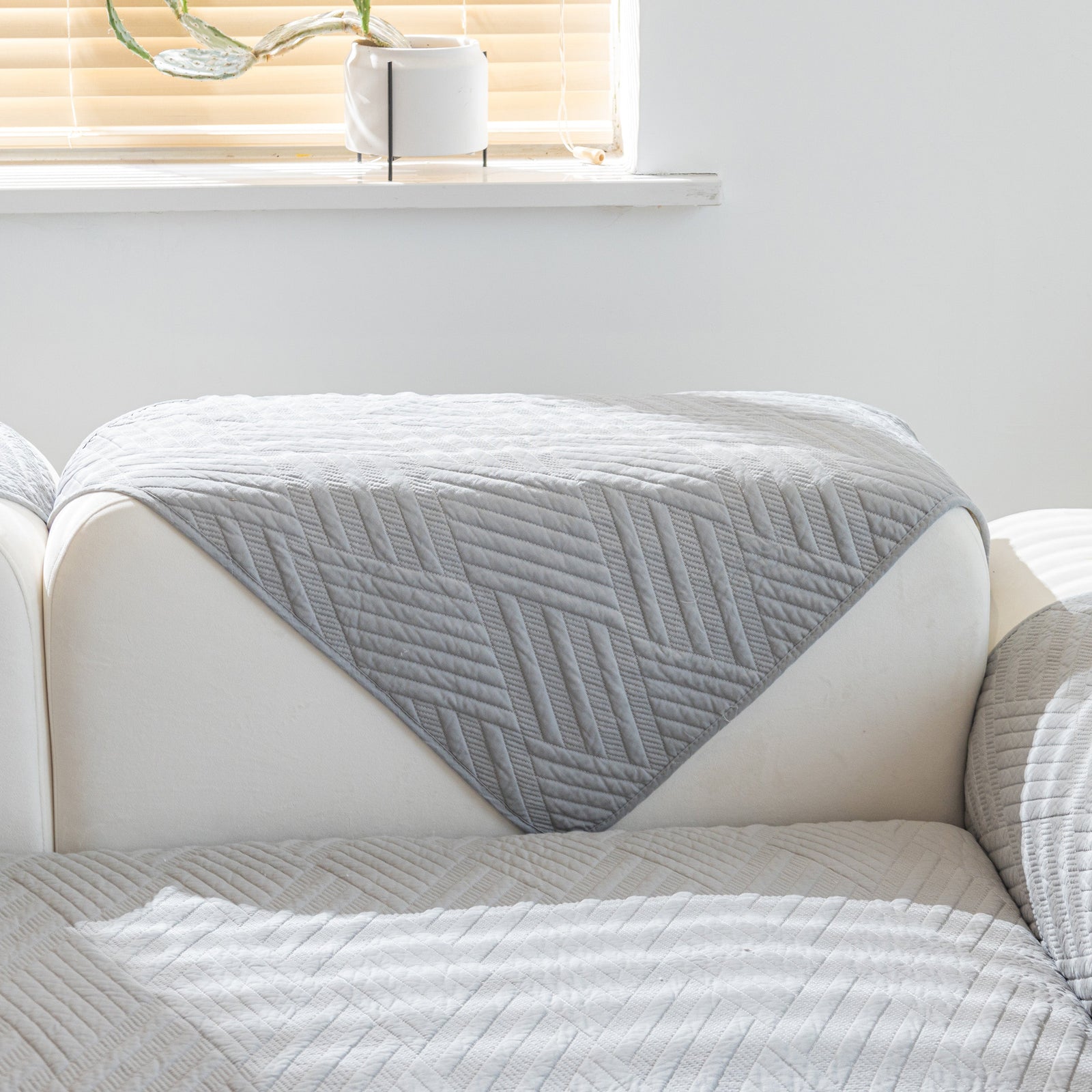 Quilted Geometric Cotton Sofa Cover, Non-Slip & Thick Padded Furniture Covers