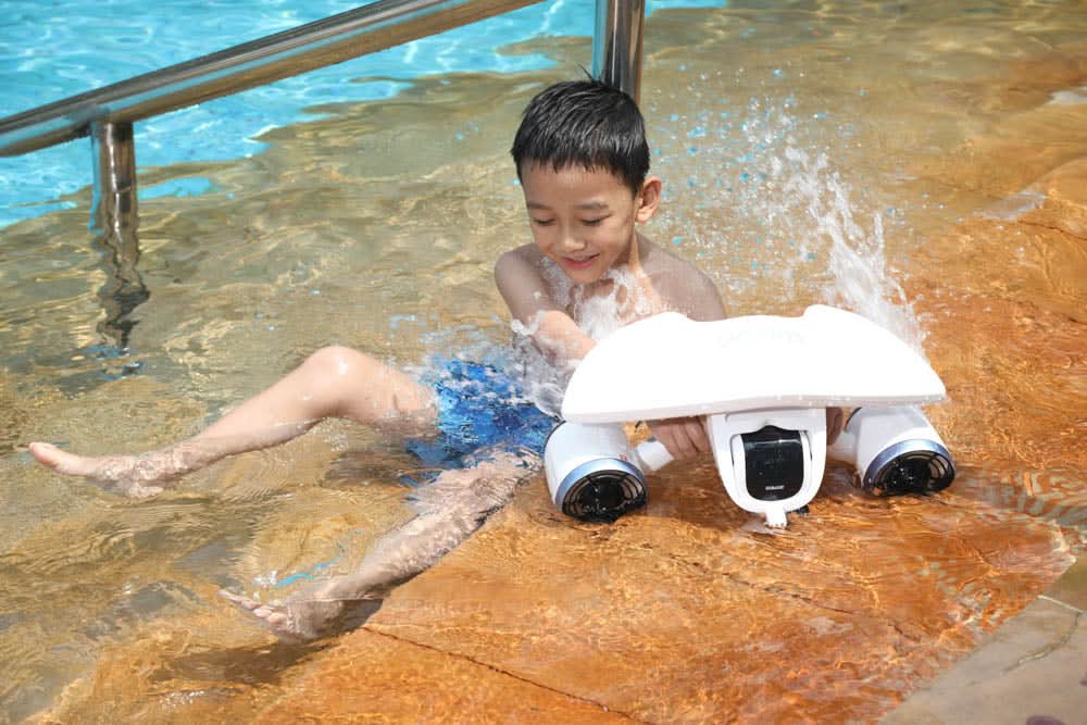 Mix - Underwater Scooter