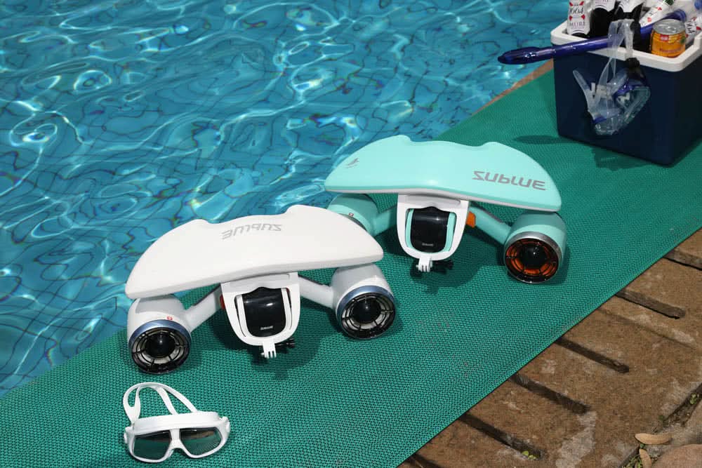 Mix - Underwater Scooter