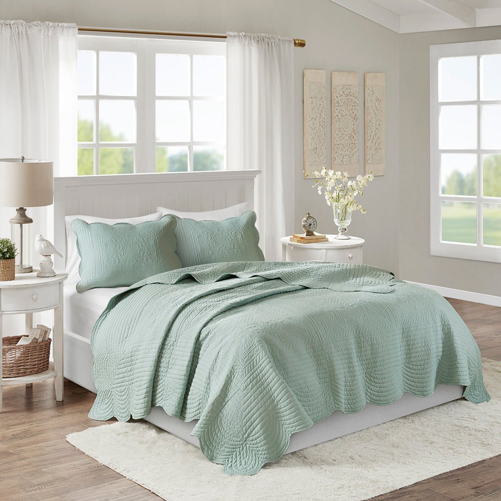 3 Pc Antimicrobial Seafoam Reversible Microfiber Quilt Set