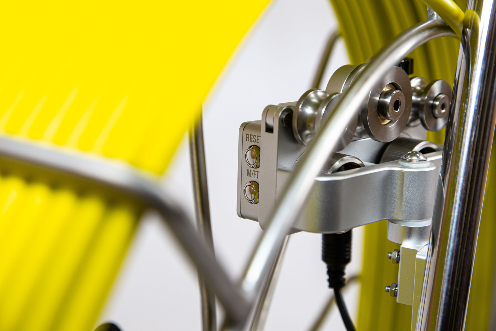 Pan-Tilt 3688AT Combo: 200ft/400ft Push Cable with Camera Head and Accessories (No Control Box)