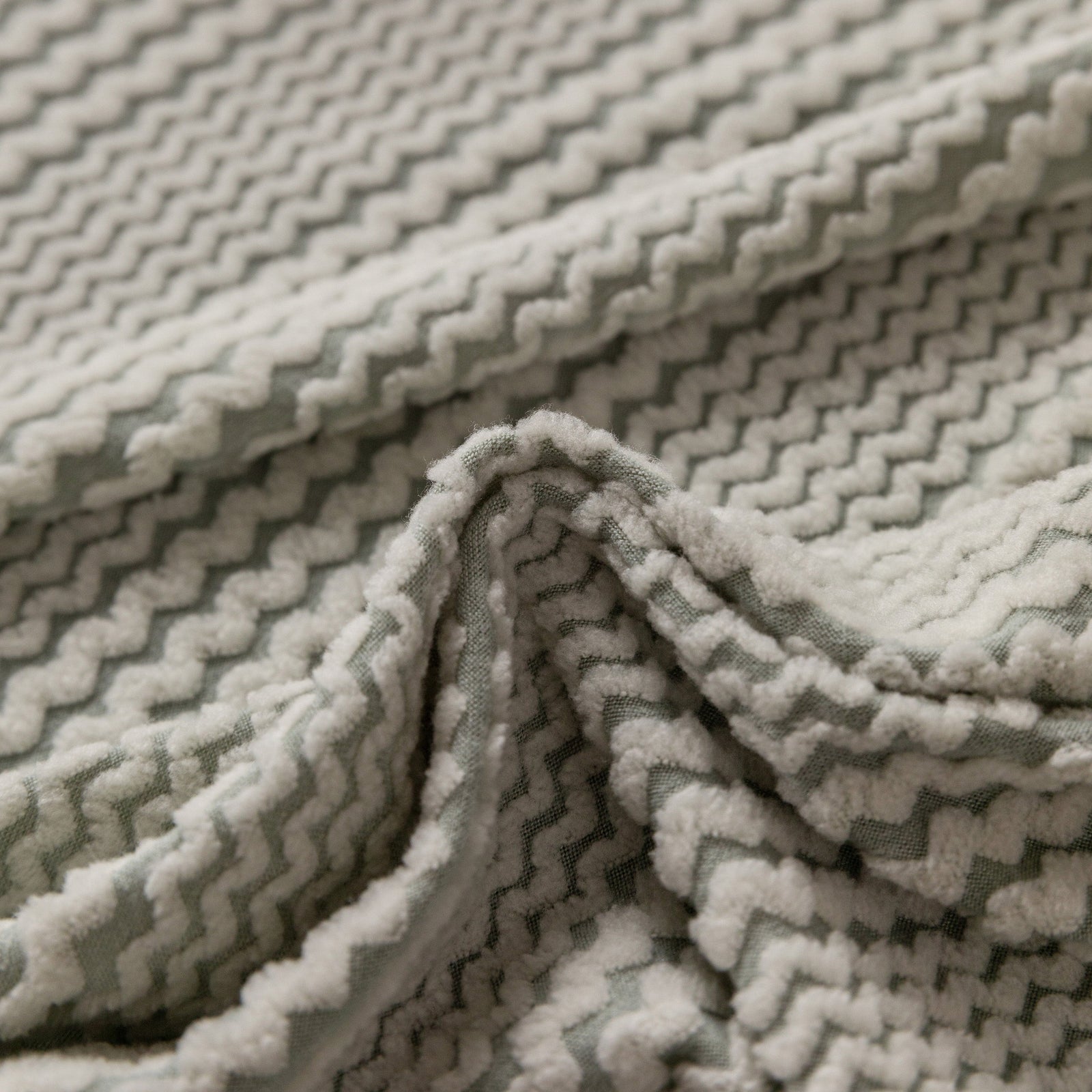 Modern Textured Stretch Sofa Cover, Plush Fleece Sofa Slipcover with 3D Stripe Texture