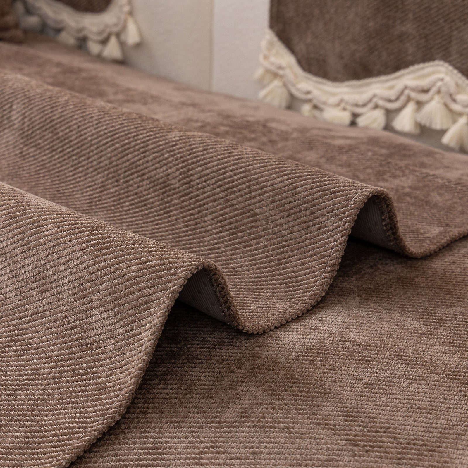 Chenille Sofa Cover Towel – Non-Slip, Washable Pets Couch Protector with Tassels