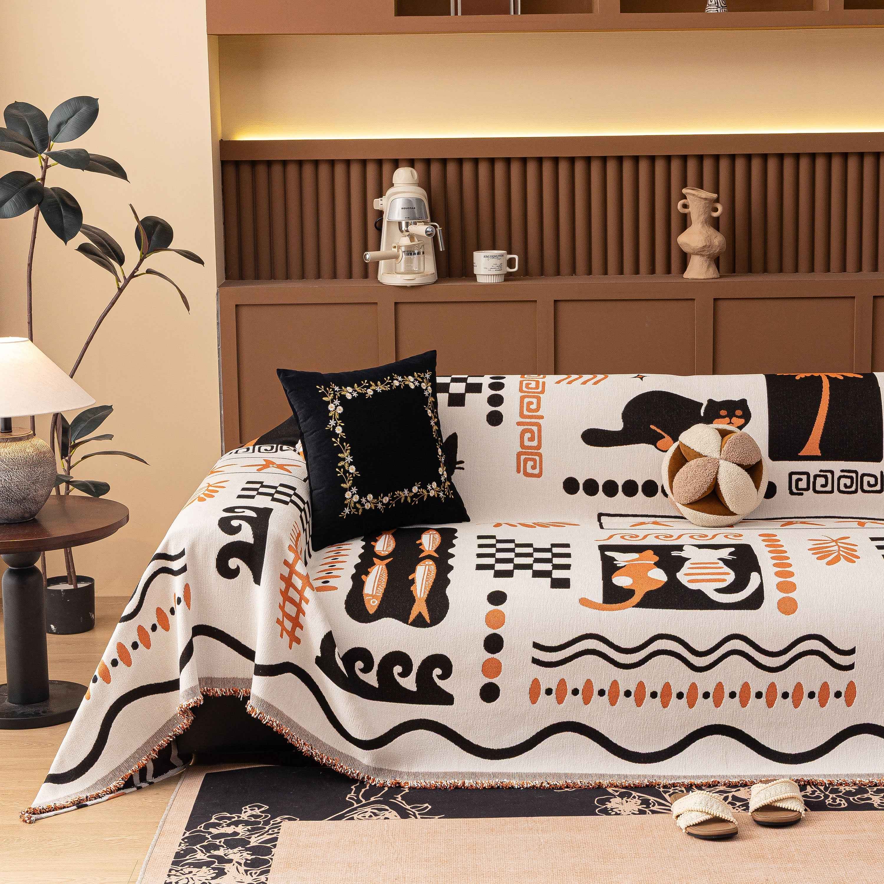 Boho Chic Woven Throw Blanket for Couch, Washable Couch Cover for Pets, Dogs, Cats