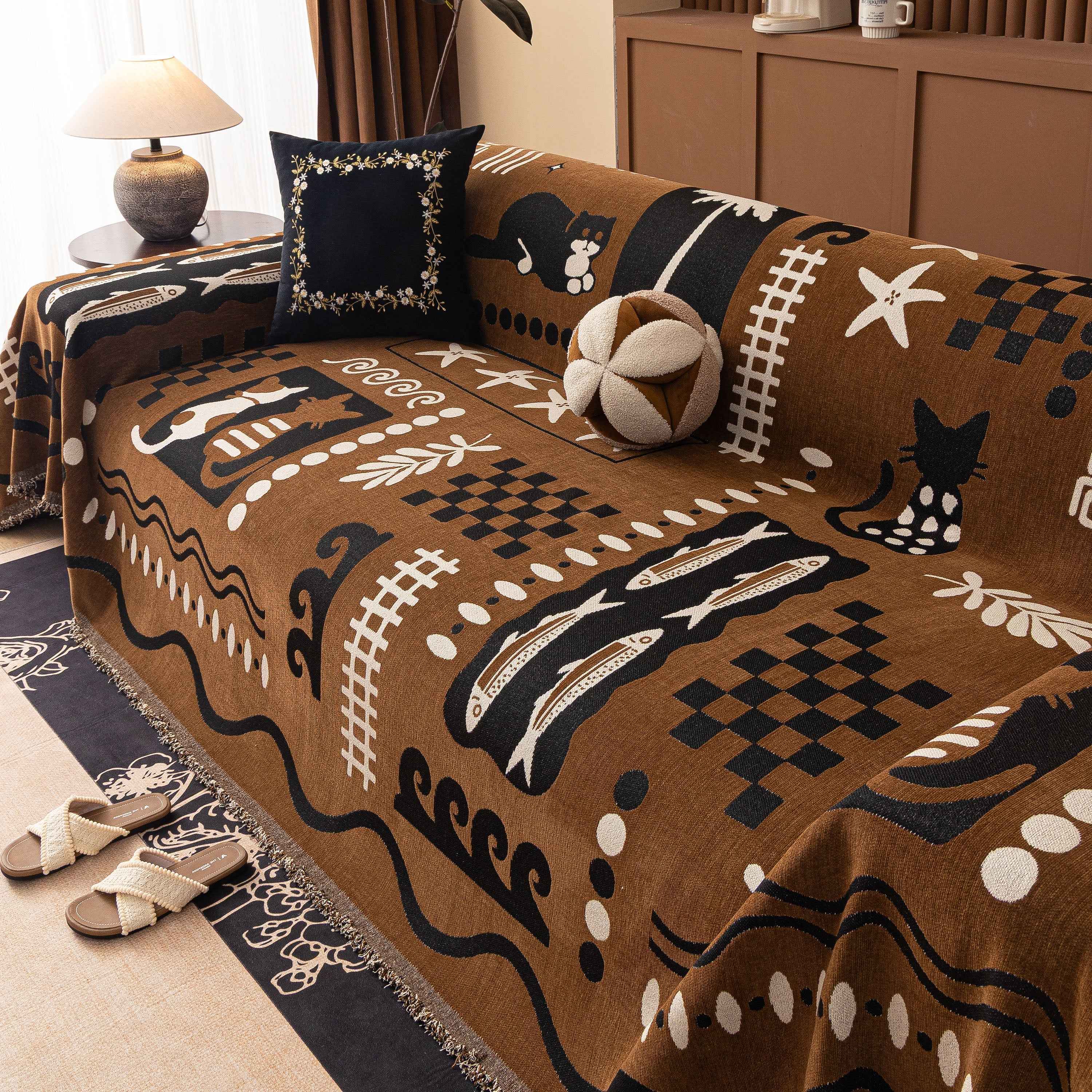 Boho Chic Woven Throw Blanket for Couch, Washable Couch Cover for Pets, Dogs, Cats