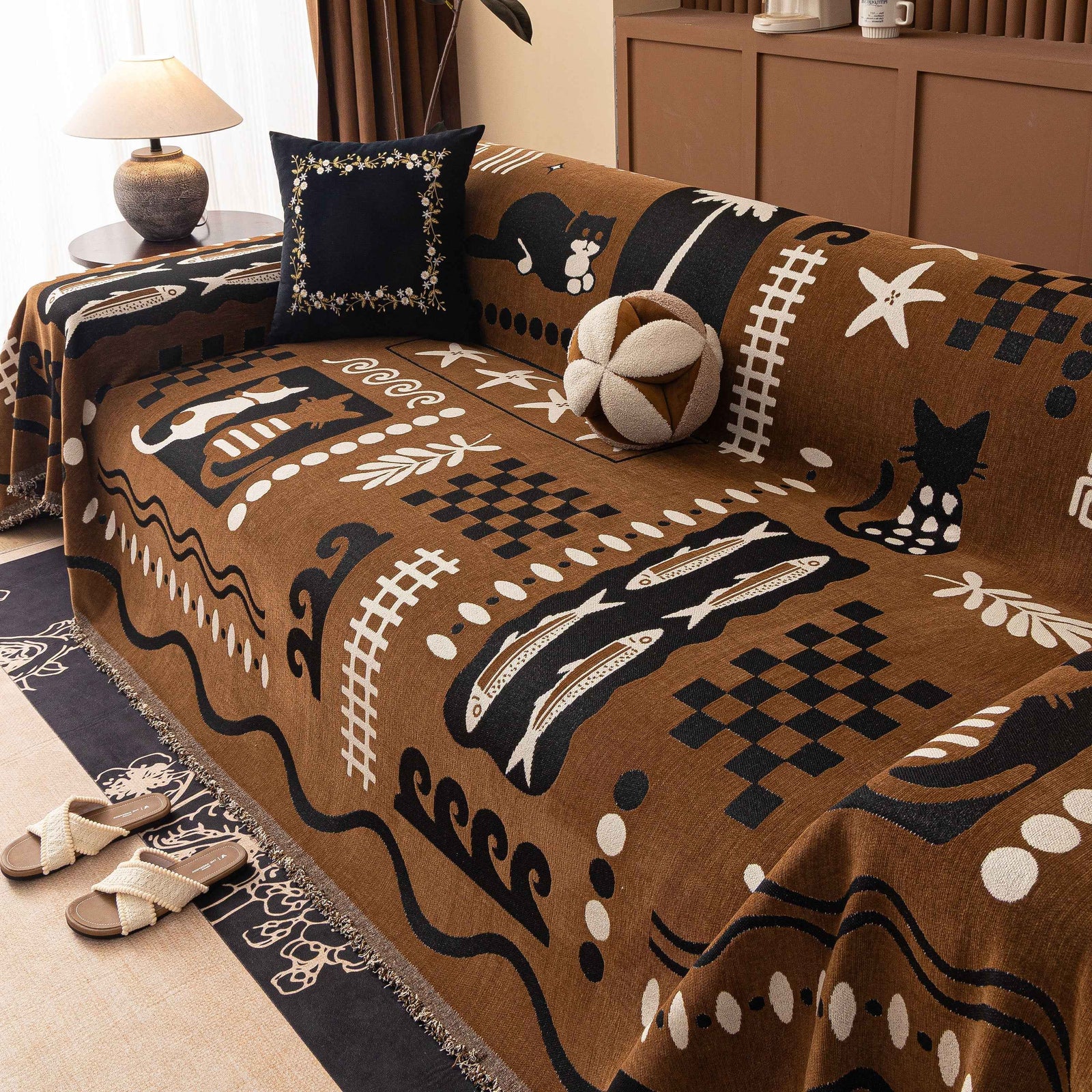 Boho Chic Woven Throw Blanket for Couch, Washable Couch Cover for Pets, Dogs, Cats