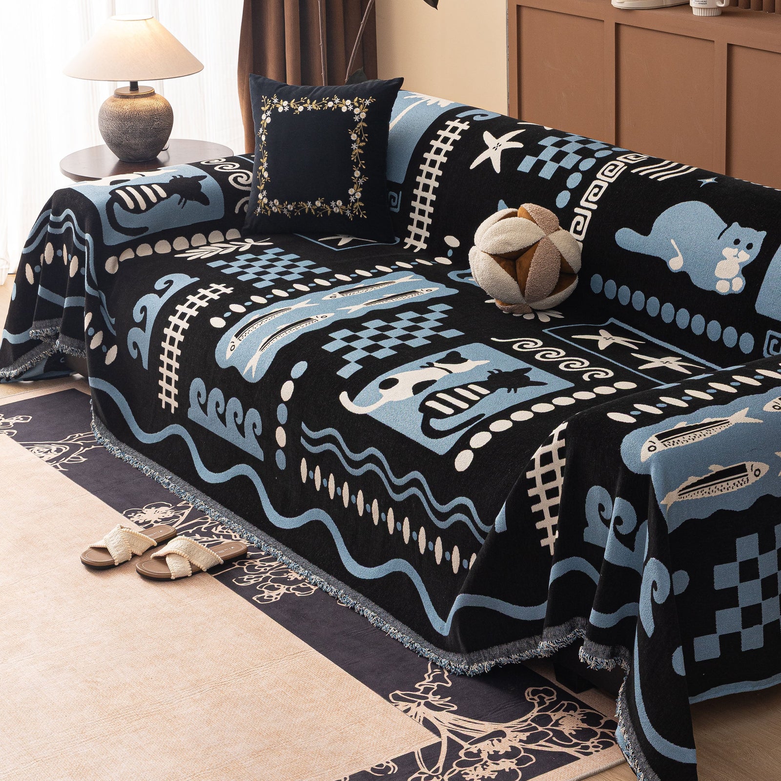 Boho Chic Woven Throw Blanket for Couch, Washable Couch Cover for Pets, Dogs, Cats