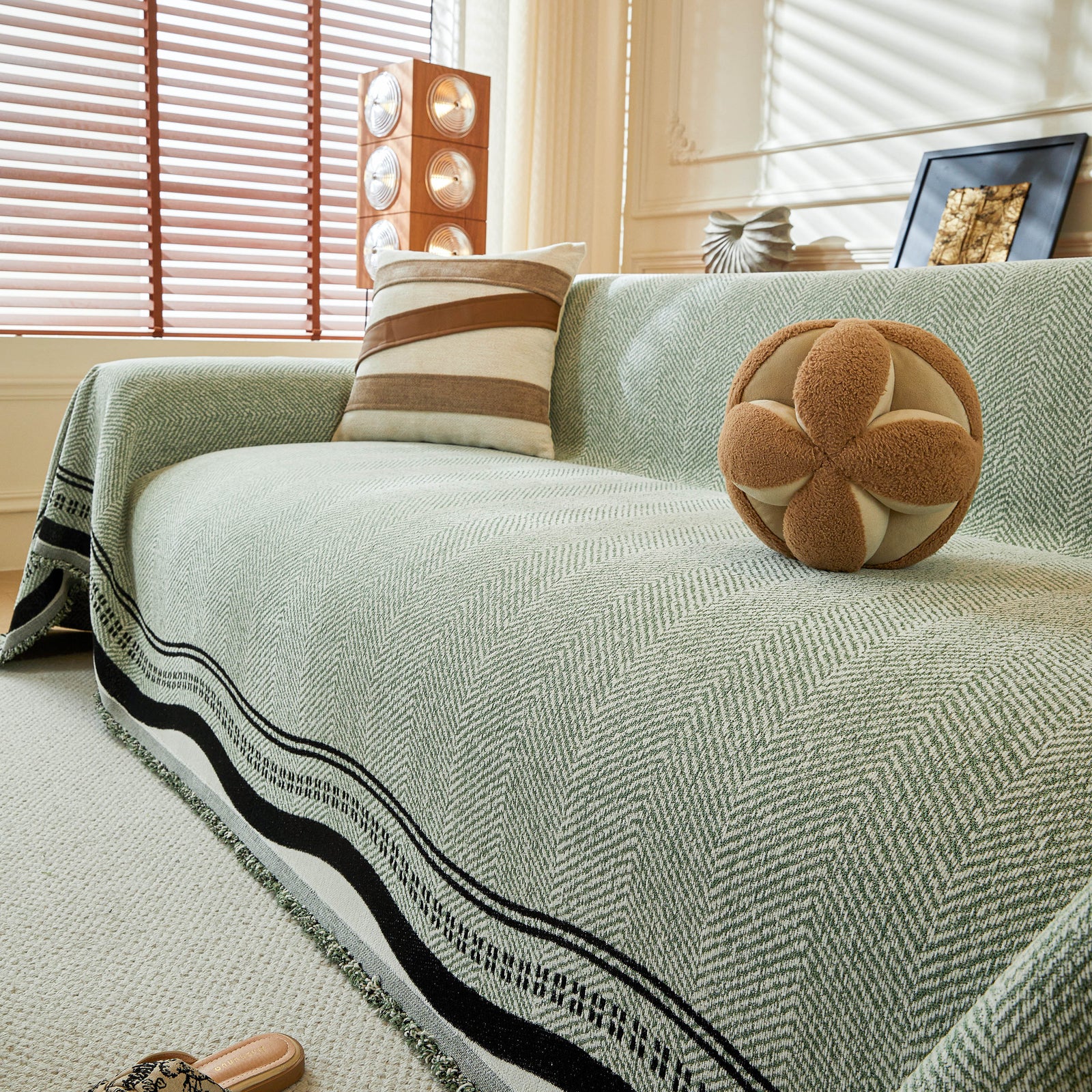 Reversible Herringbone Sofa Cover, 2-in-1 Classic British Throw Blanket for Couch