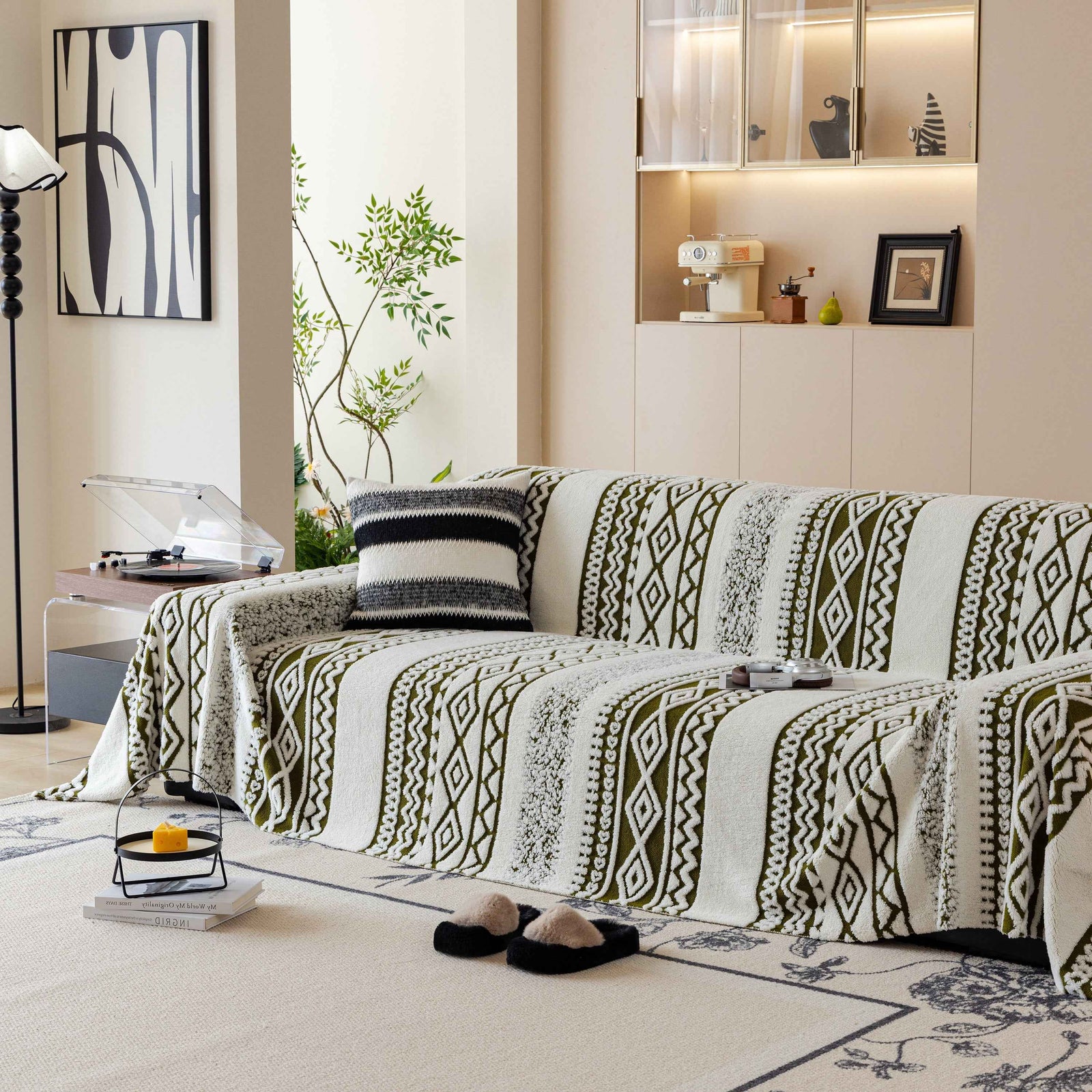 Bohemian Tufted Sofa Cover, Plush Fleece Throw Blanket with 3D Woven Aztec Stripes