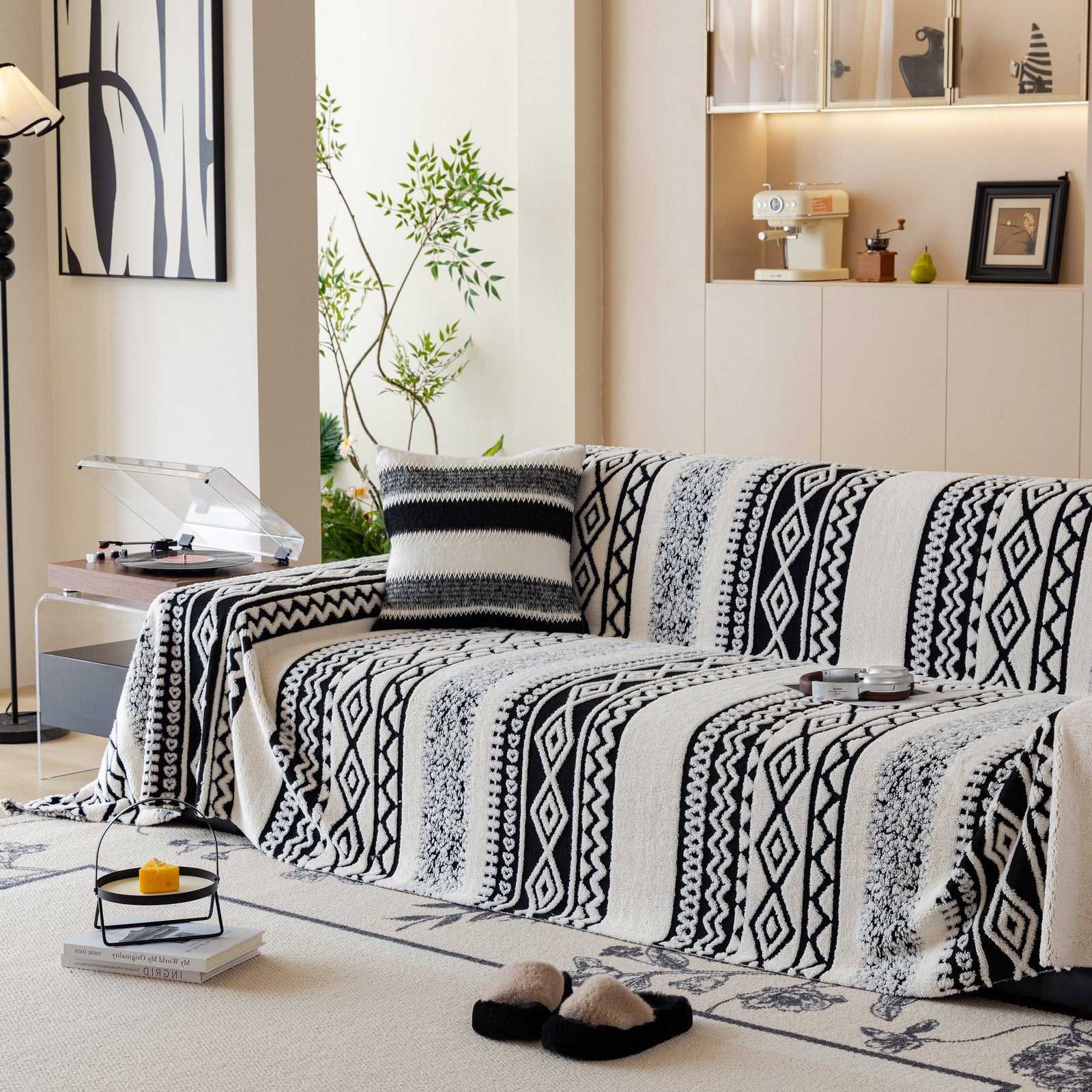 Bohemian Tufted Sofa Cover, Plush Fleece Throw Blanket with 3D Woven Aztec Stripes