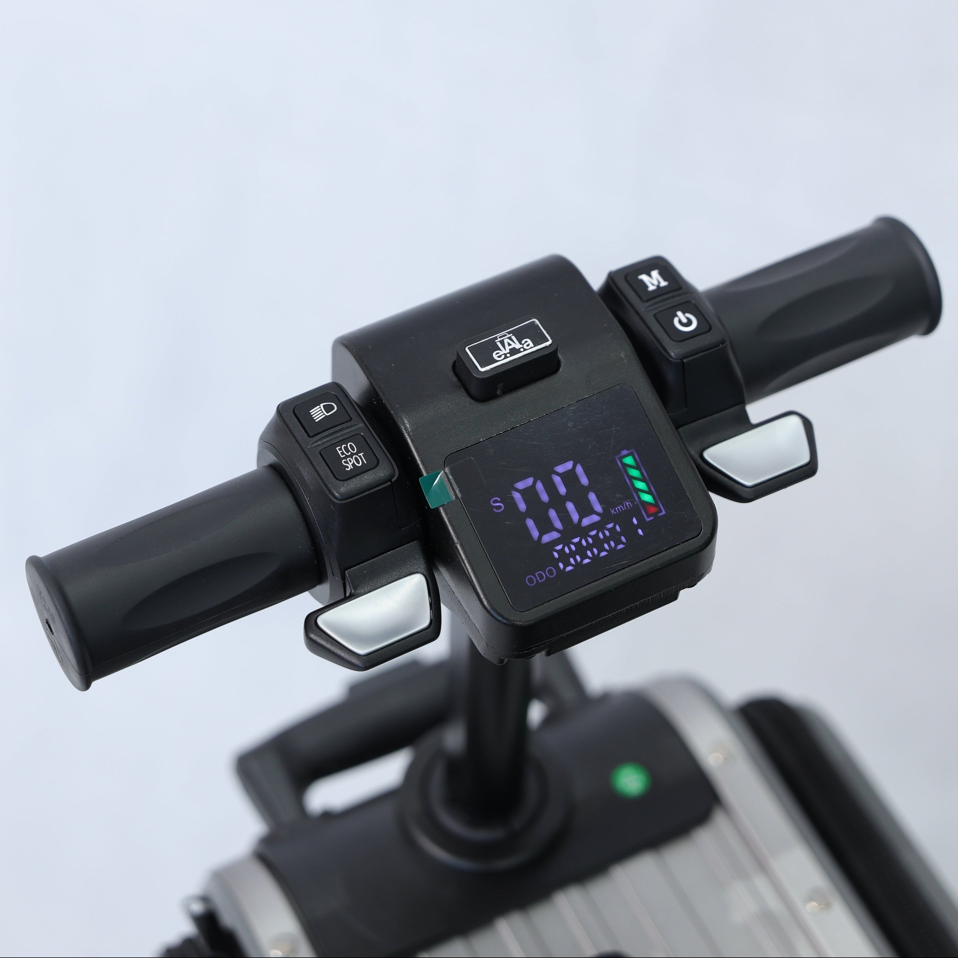 Elala Lite - Gray Motorized Suitcase