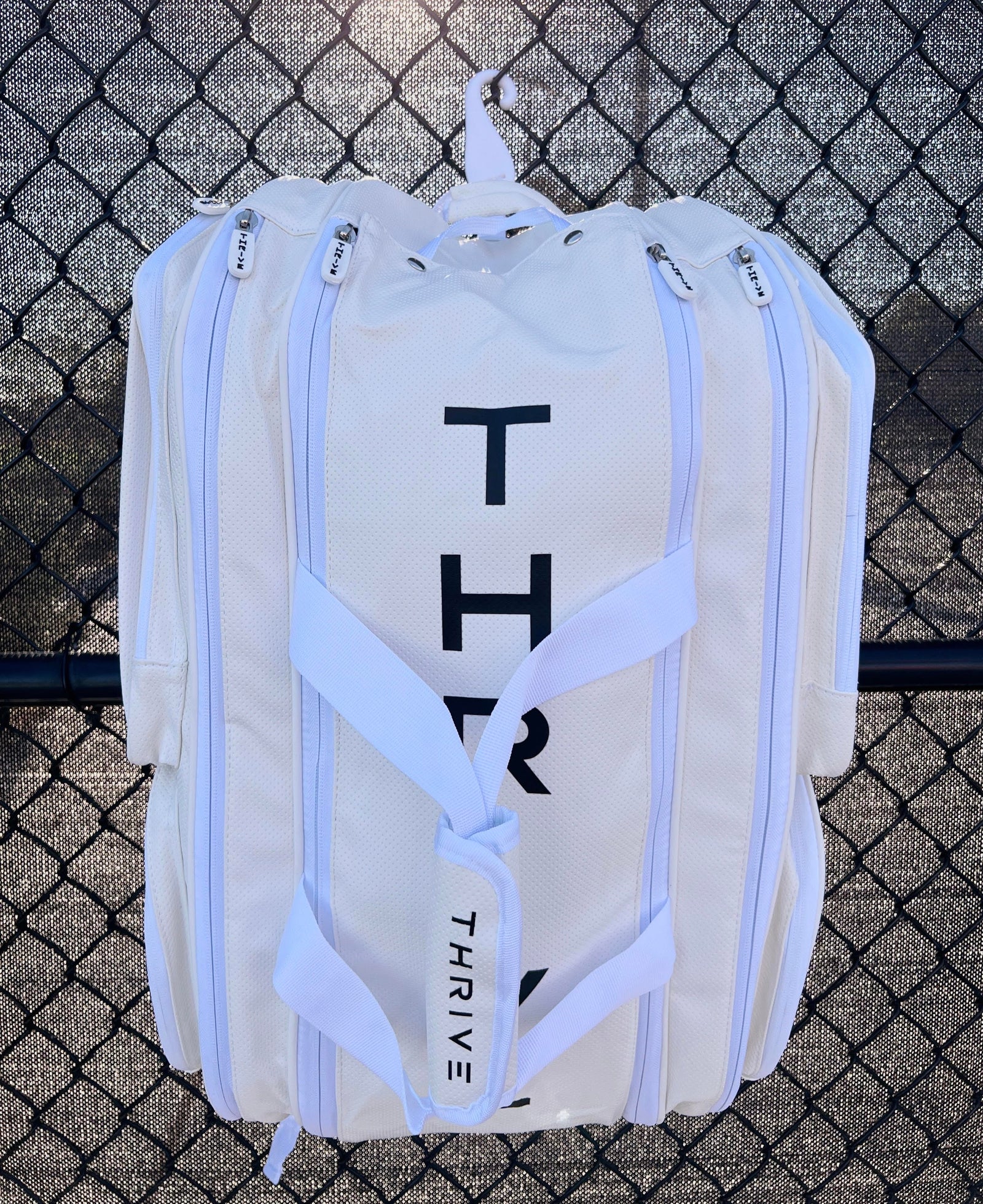 Elite Pro Tour Bag w/shoe bag - WHITE - Pickleball Bag