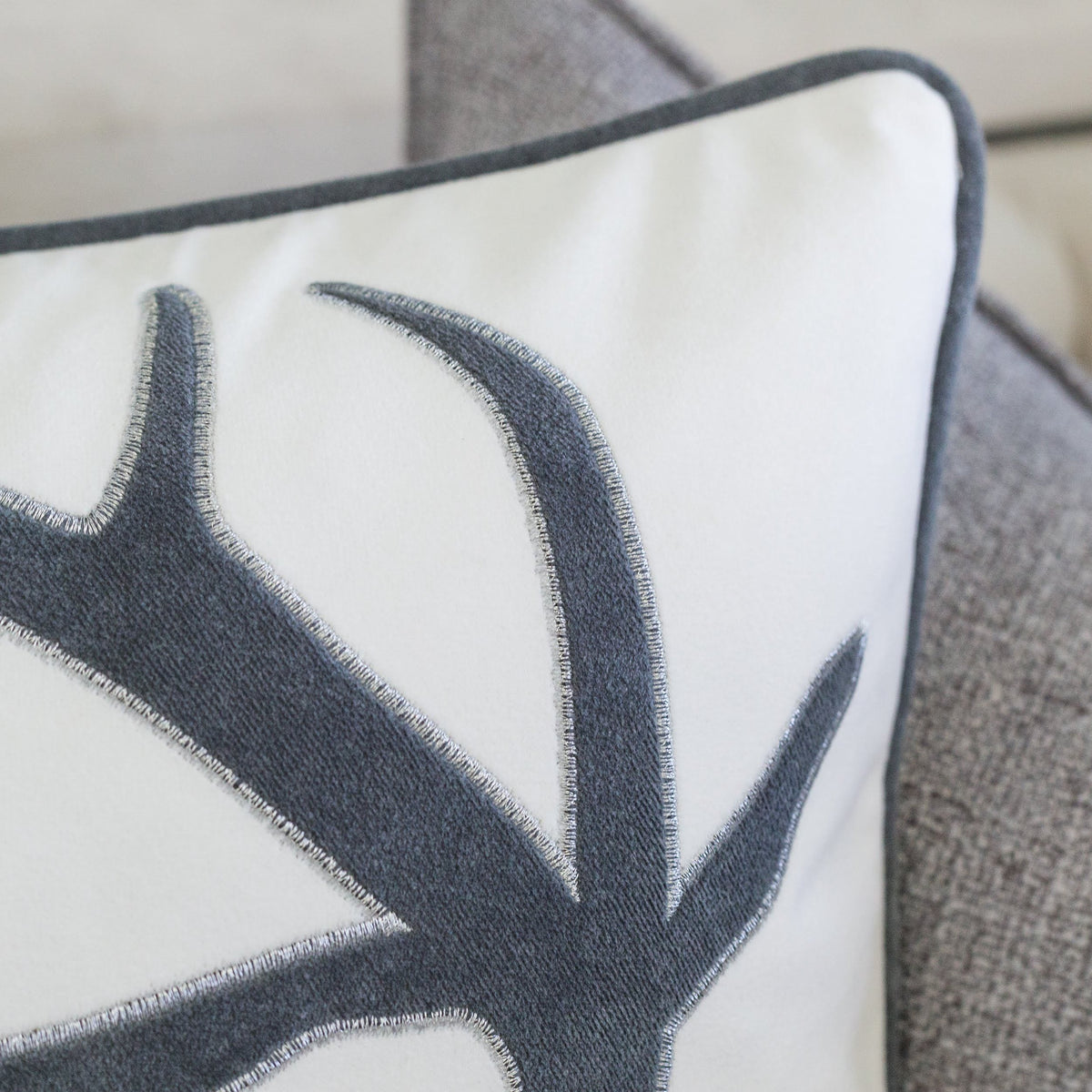 Holiday Reindeer Velvet Accent Pillow 20x20 – White and Gray with Insert