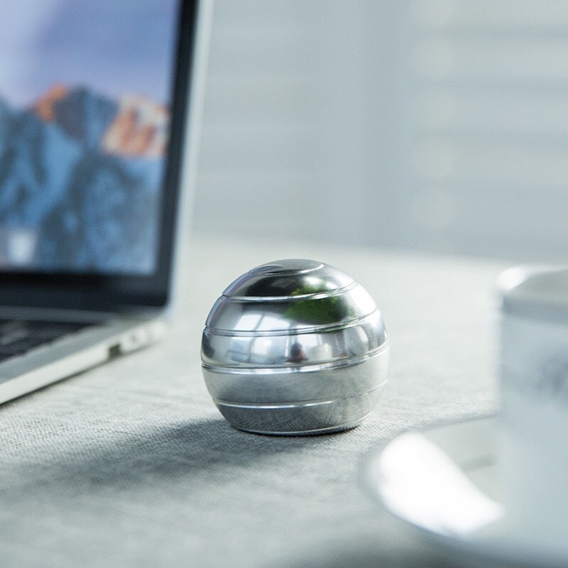 Rotating Desktop Spinning Ball Stress-Relieving Gadget