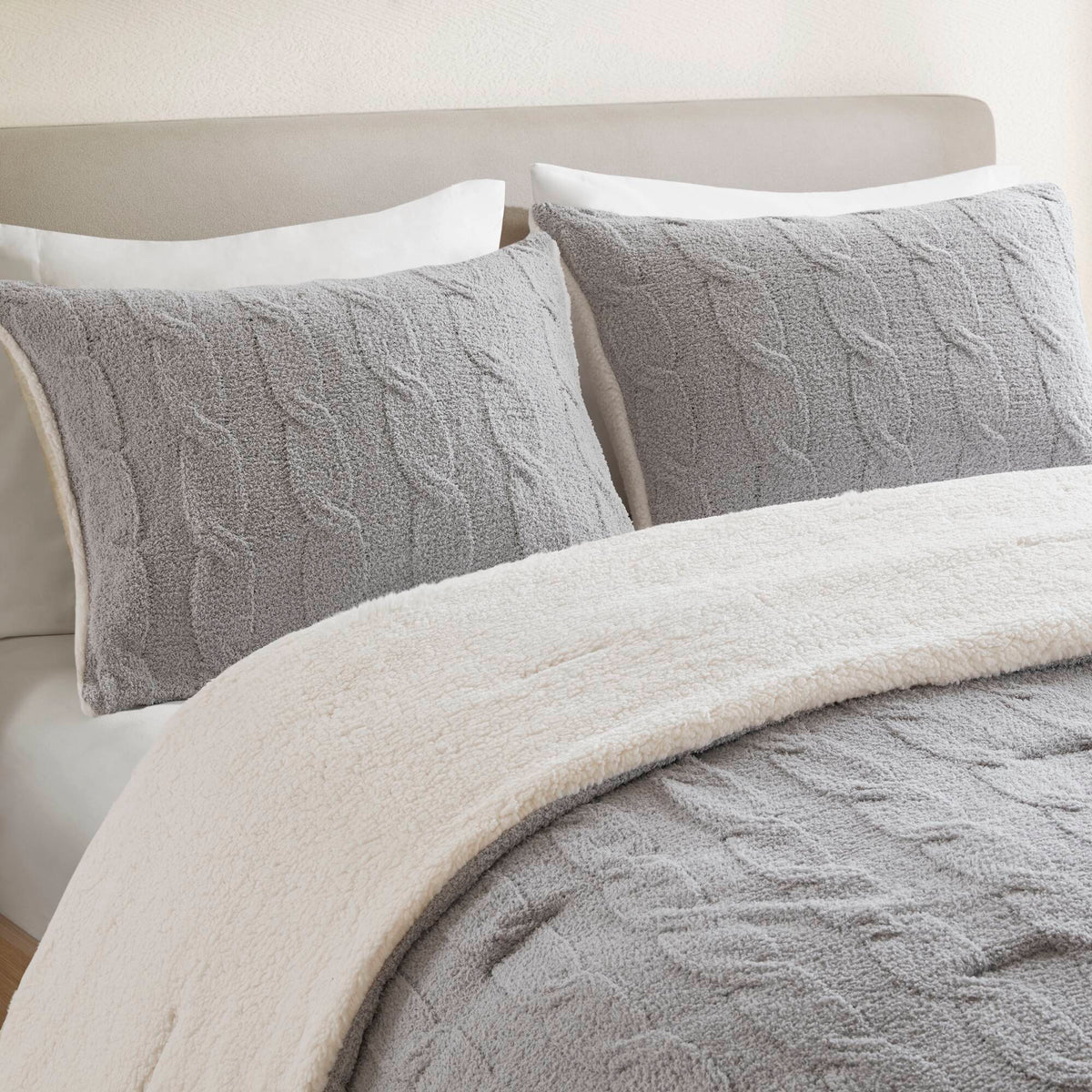 3 Pieces Full/Queen Cable Knit Chenille Comforter Set Gray