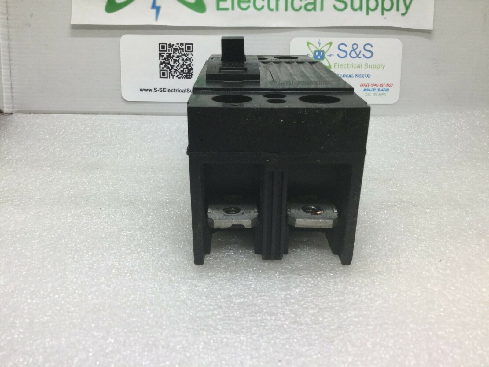 GE General Electric TQD22200/WL 200 Amp 240 Volt 2 Pole 10ka Circuit Breaker