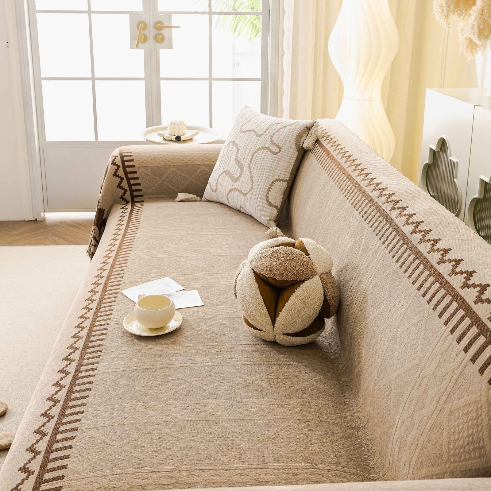 Thick Jacquard Couch Cover for Sectional Sofas, Cozy Washable Sofa Cover Throw Blanket