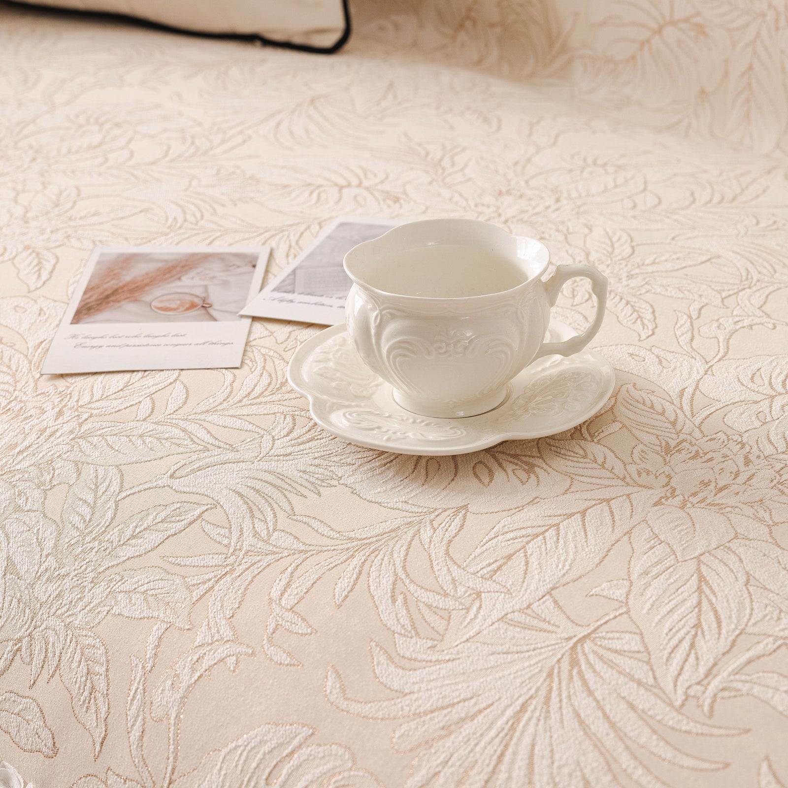 French Chic Style Ruffle Floral Cover Throws for Sofas, Decorative Couch Covers