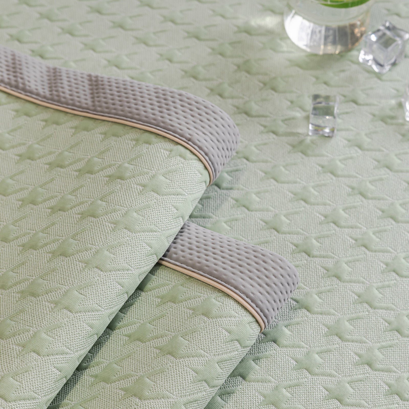 Houndstooth Ice Silk Breathable Sofa Cover, Modern Non-Slip Summer Couch Protector