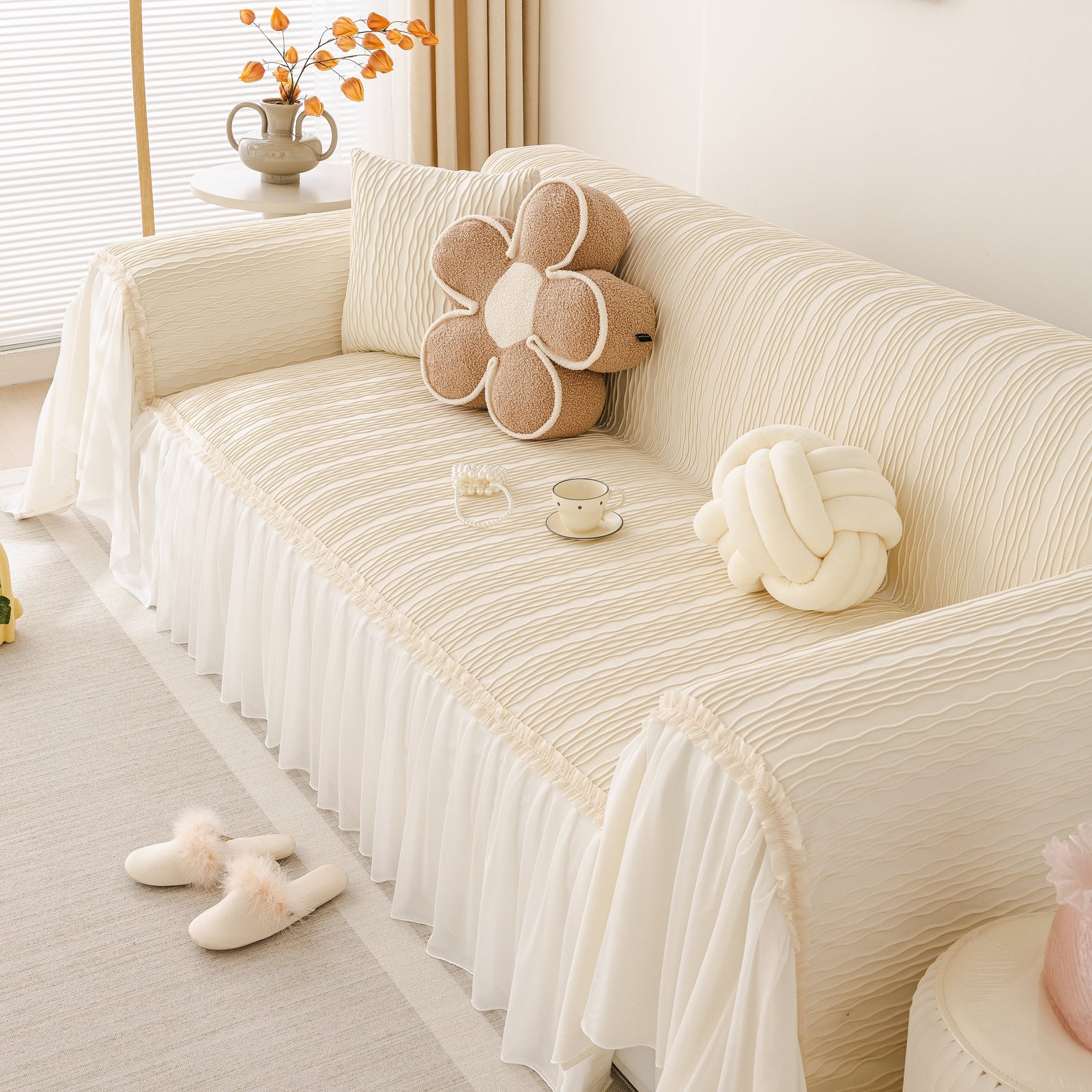 Soft Warm Flannel Couch Cover Throw Blanket with French Flounce, Beautiful Furniture Throws for Sofas