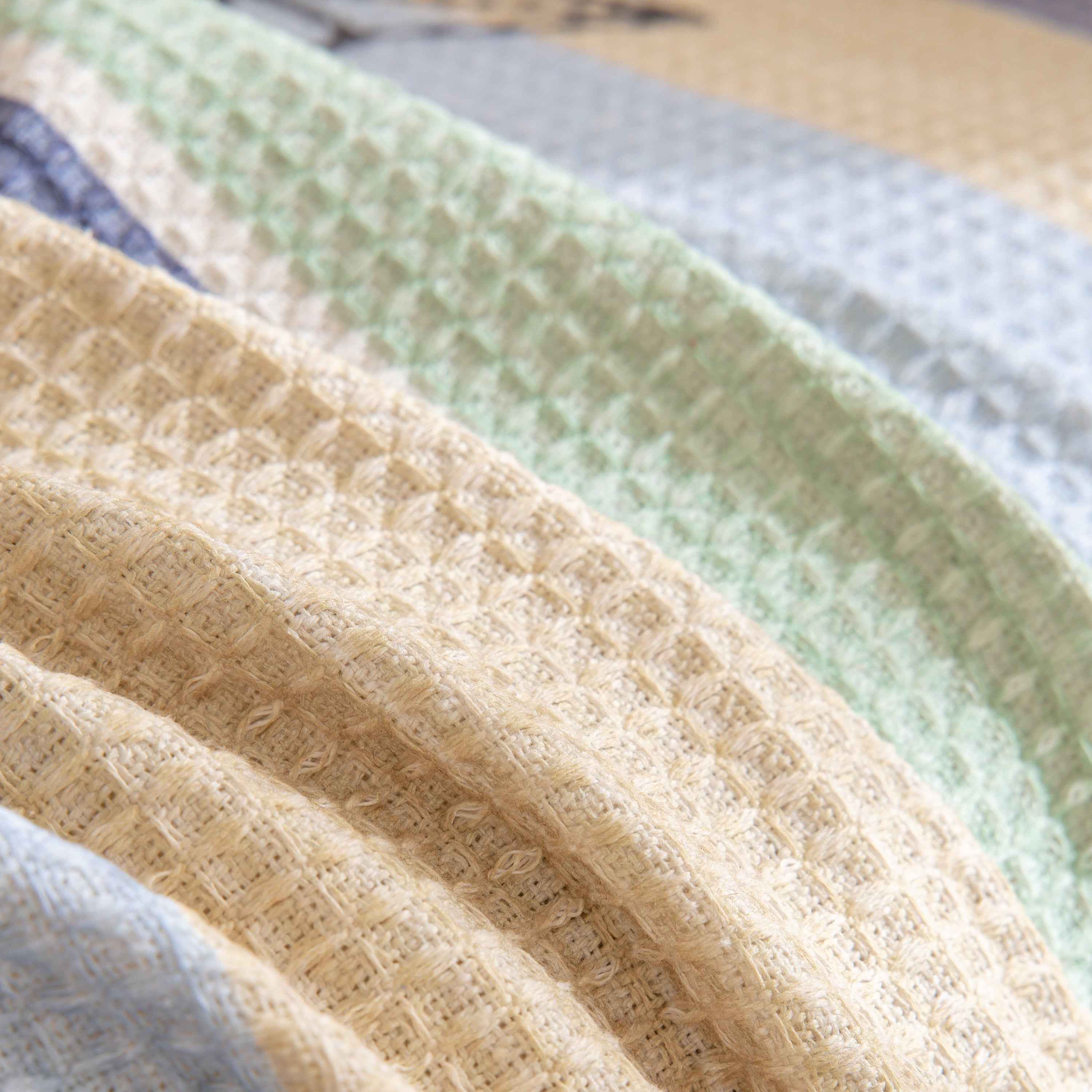 Chenille Sofa Cover Throw, Smile Couch Cover Blanket Throws for Couches, Soft Sofa Towel