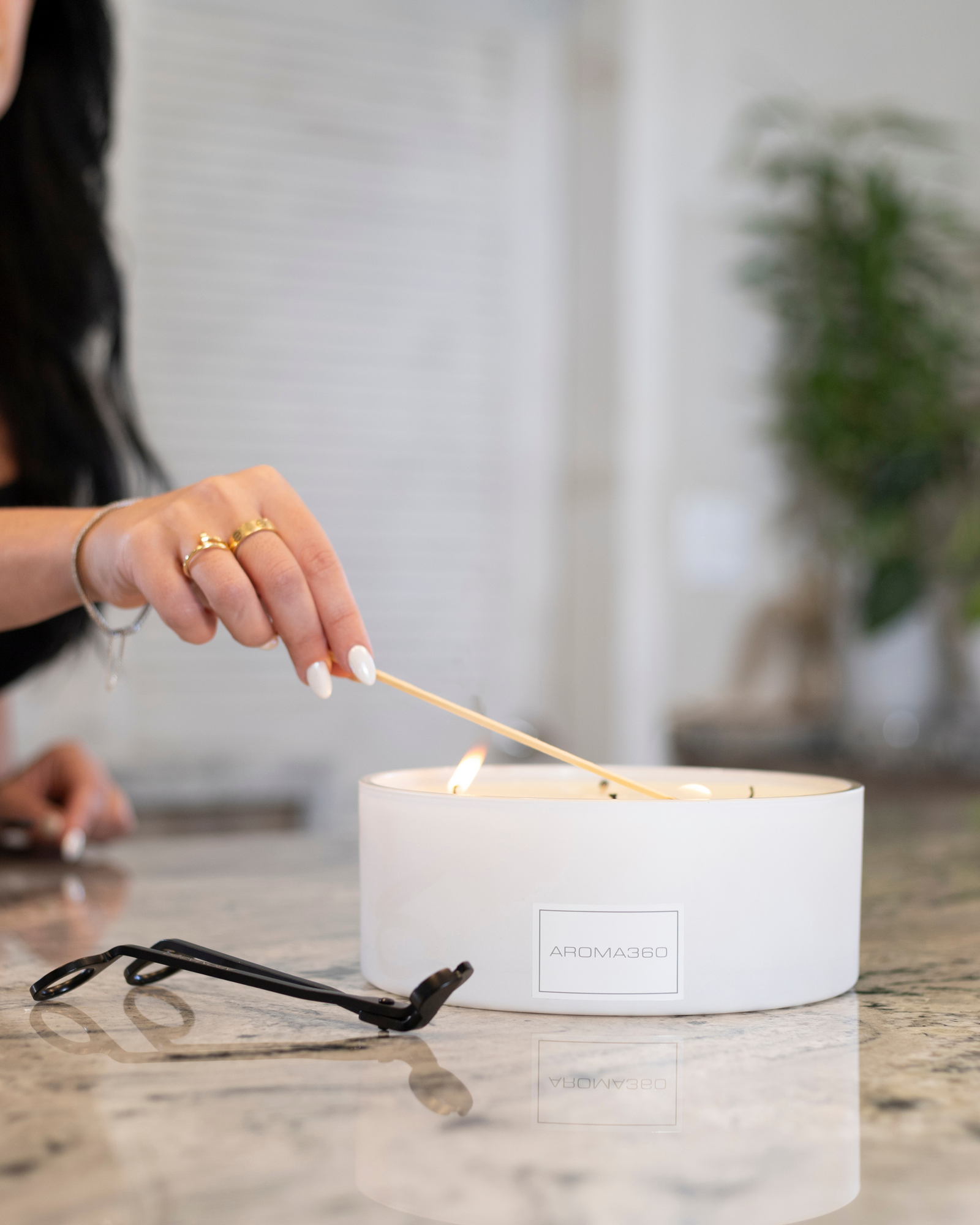 Pure Luxury Fragrance Déjà Vu 6-Wick Candle