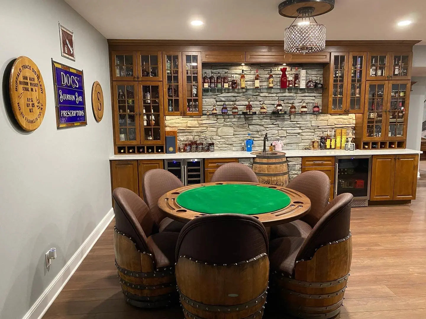 Wine Barrel Poker Set with Removable Dining Top - Game Table & Barrel Chair - Wine Barrel Table for Dining and Poker