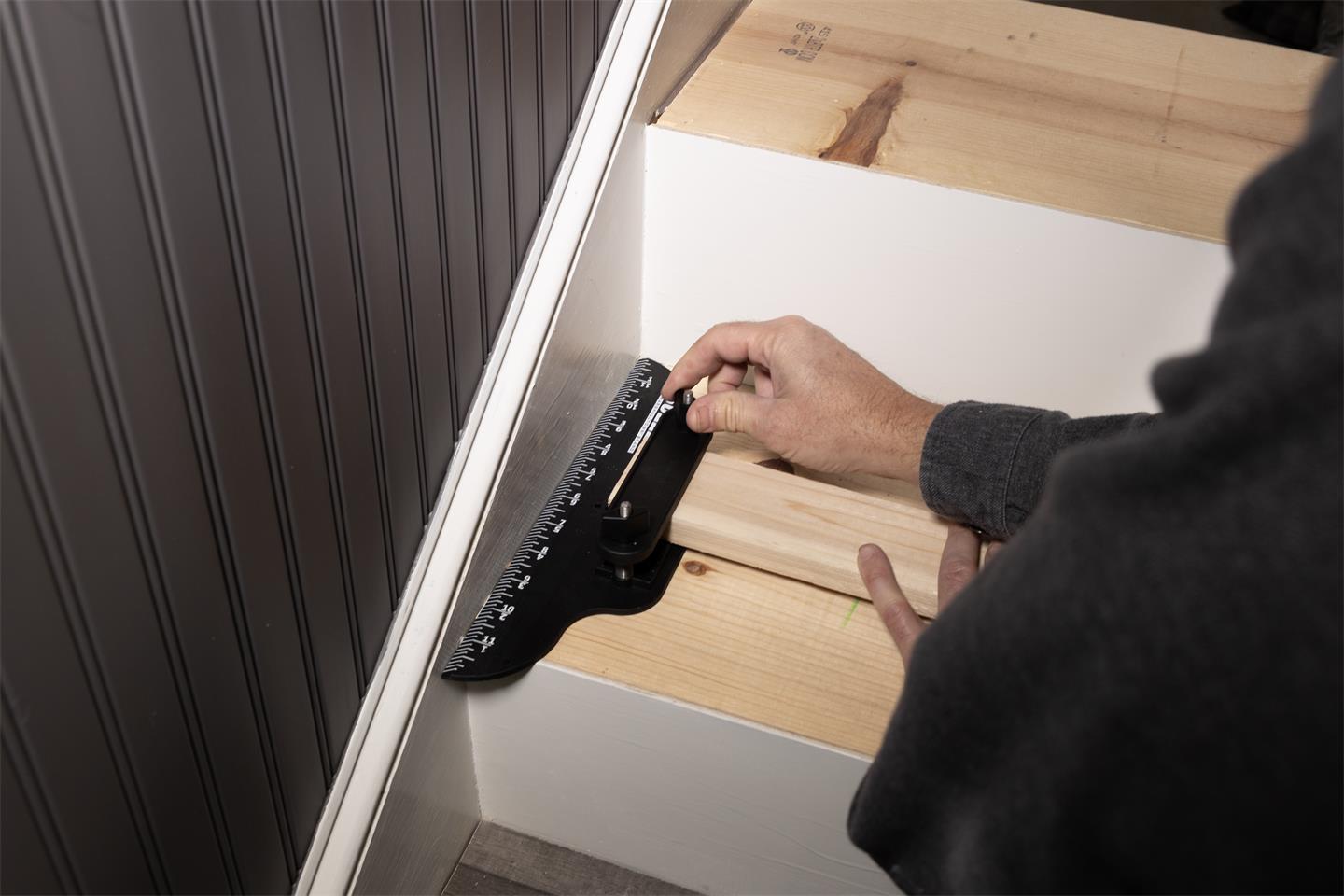 BULLET Stair Tread Tool