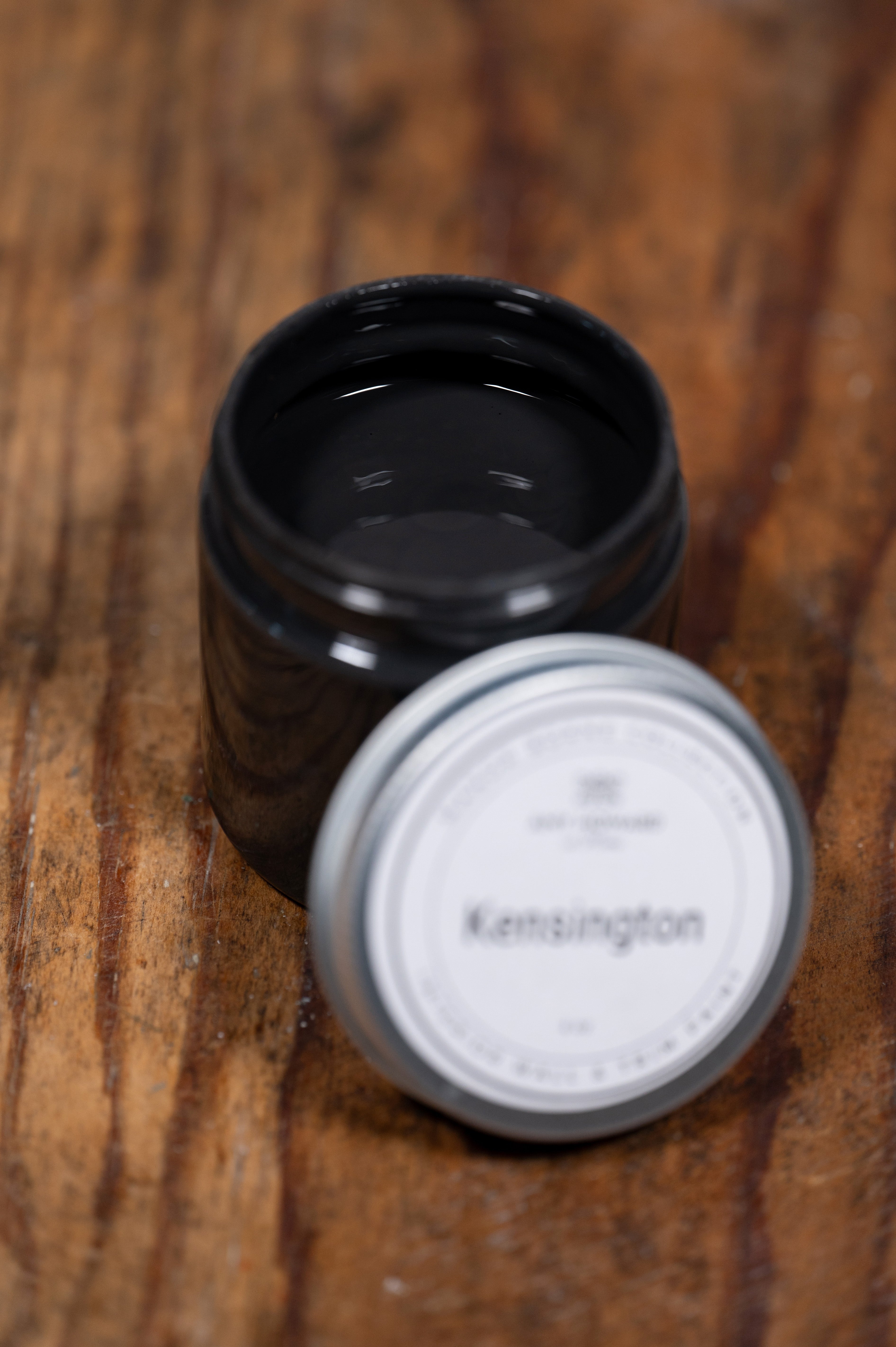 Kensington - Manor Borne Wall Paint