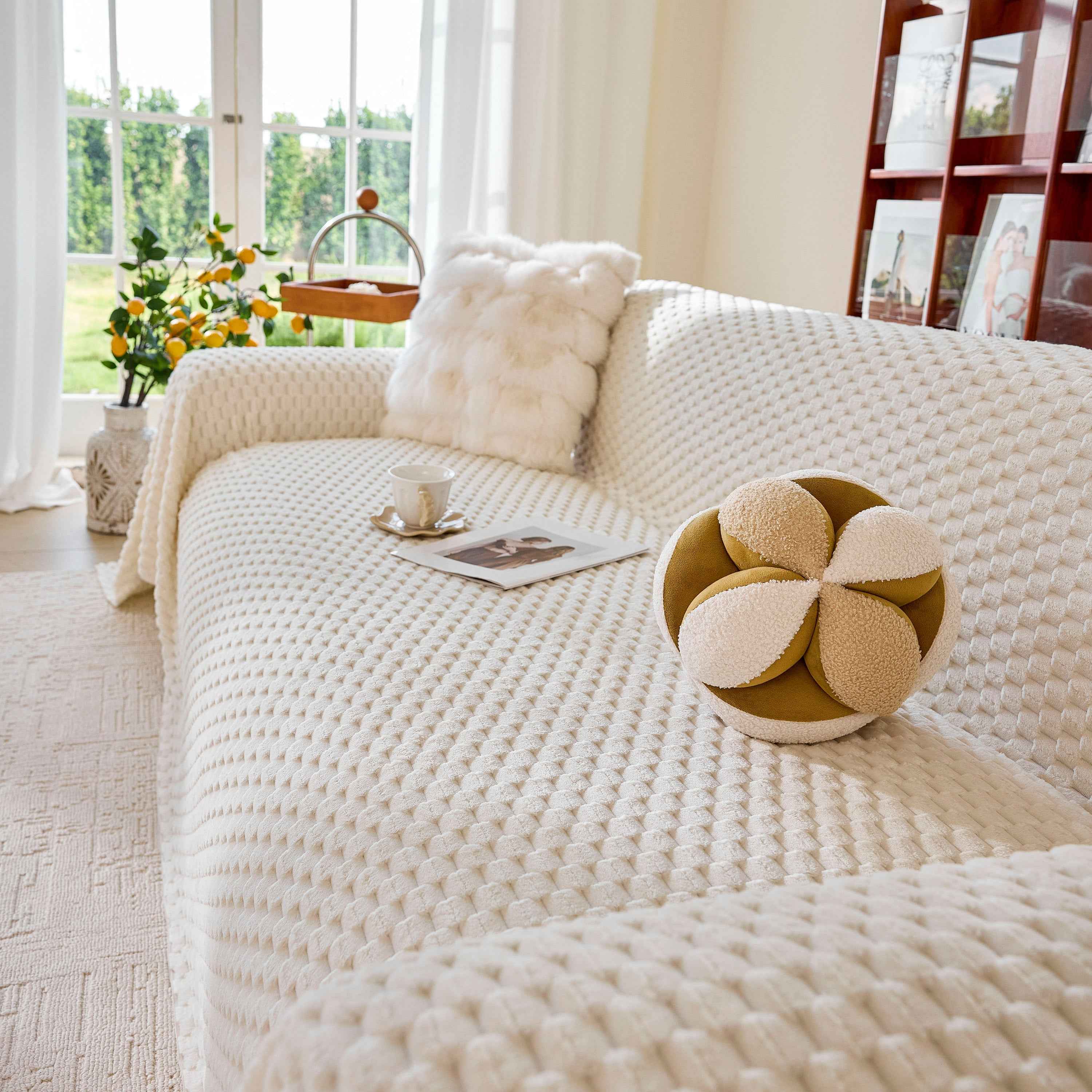 Thick Plush Non-Slip Sofa Throw Cover, Warm Soft Faux Fur Couch Protector for Winter
