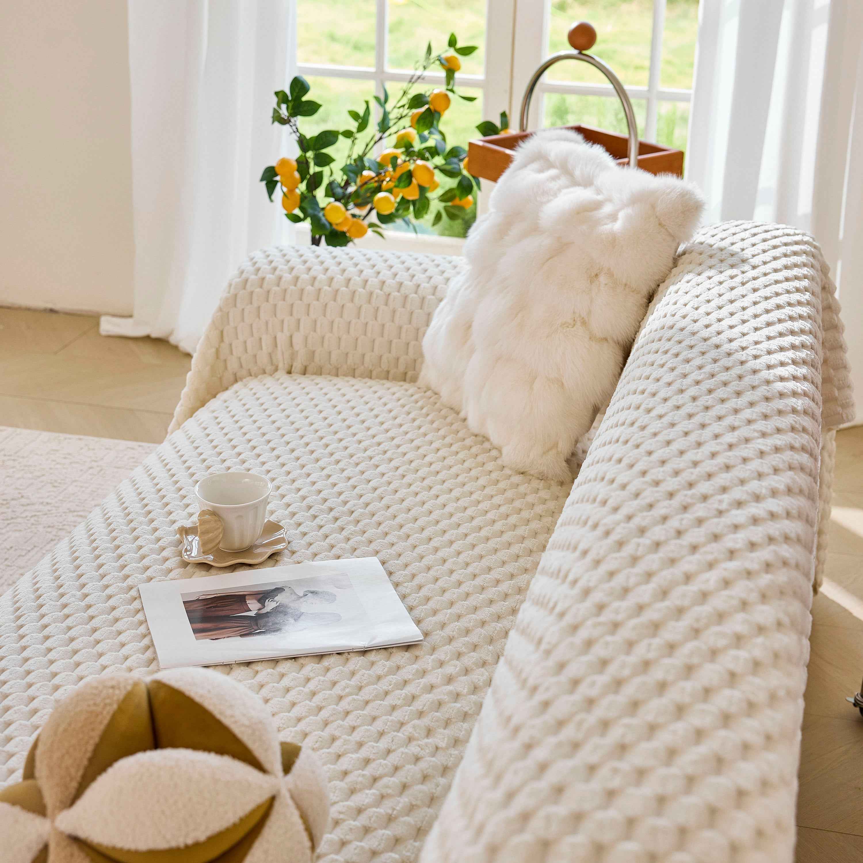 Thick Plush Non-Slip Sofa Throw Cover, Warm Soft Faux Fur Couch Protector for Winter