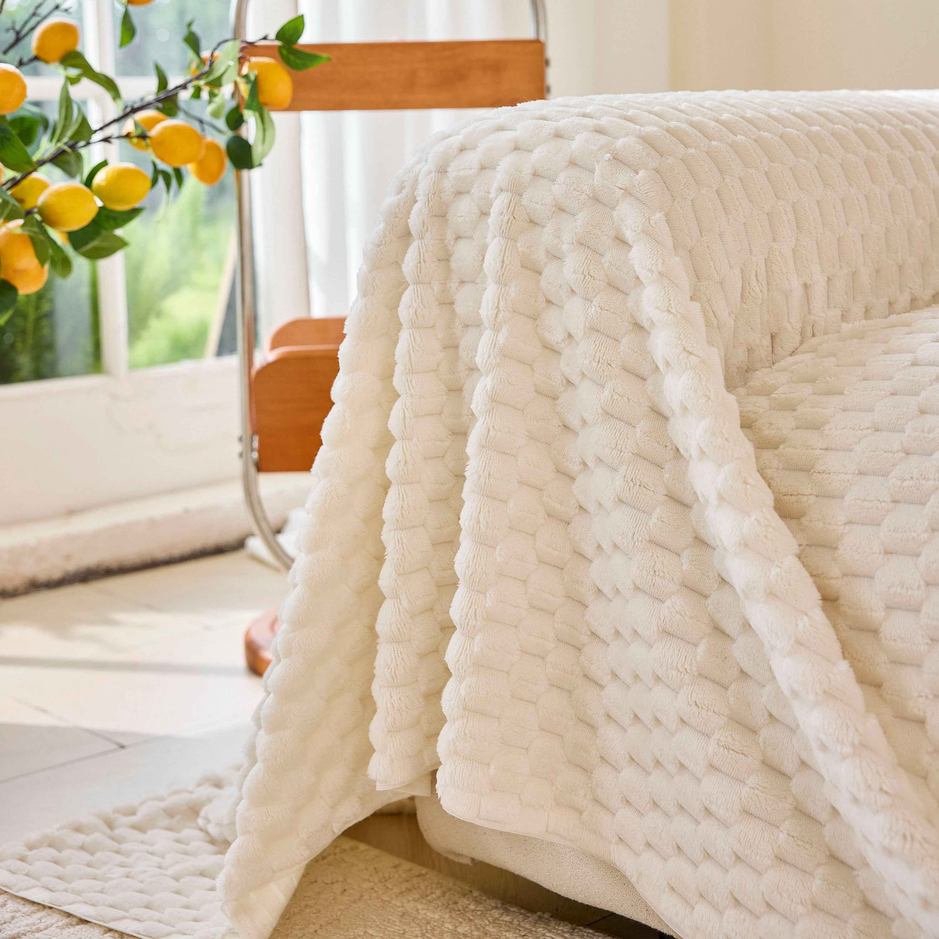 Thick Plush Non-Slip Sofa Throw Cover, Warm Soft Faux Fur Couch Protector for Winter