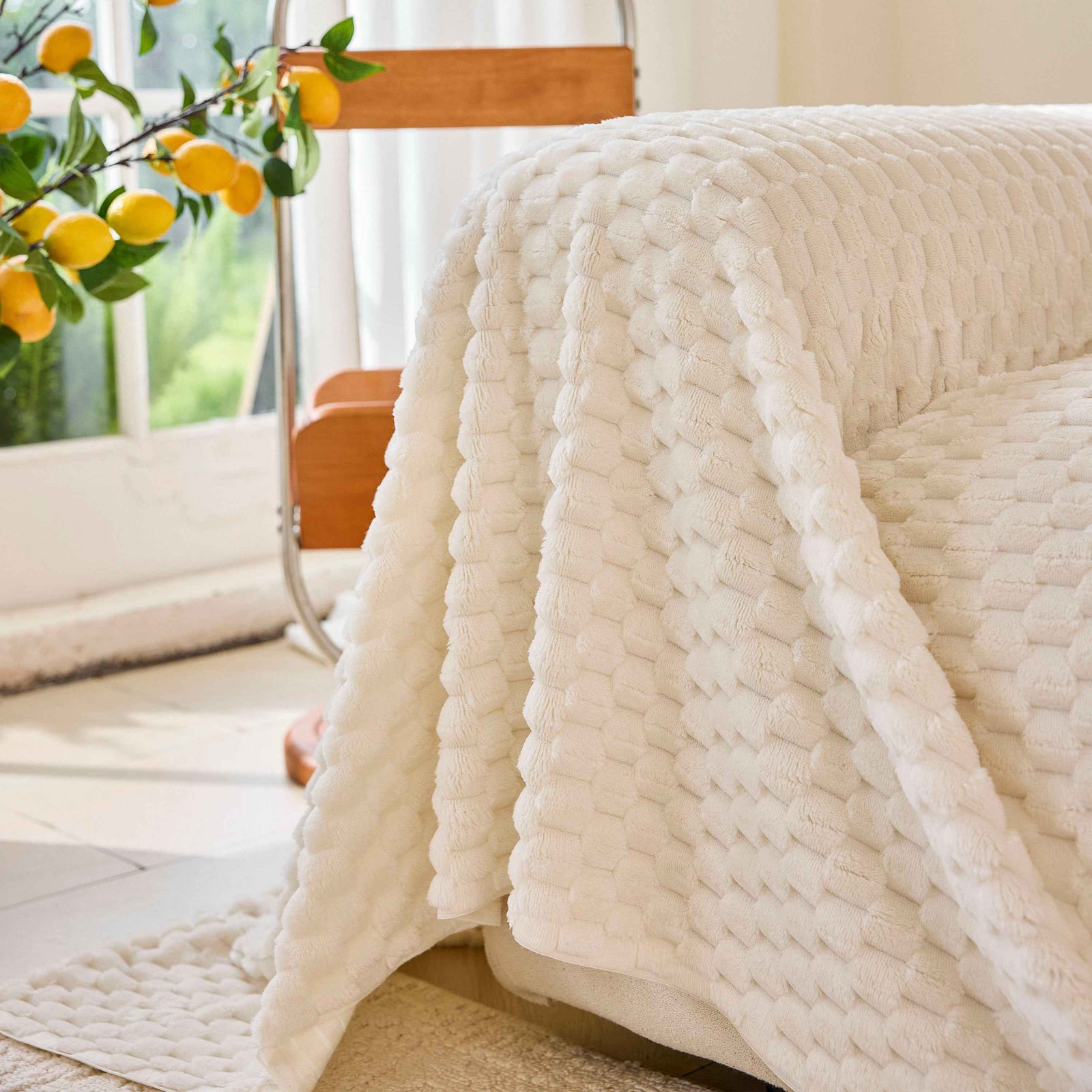 Thick Plush Non-Slip Sofa Throw Cover, Warm Soft Faux Fur Couch Protector for Winter