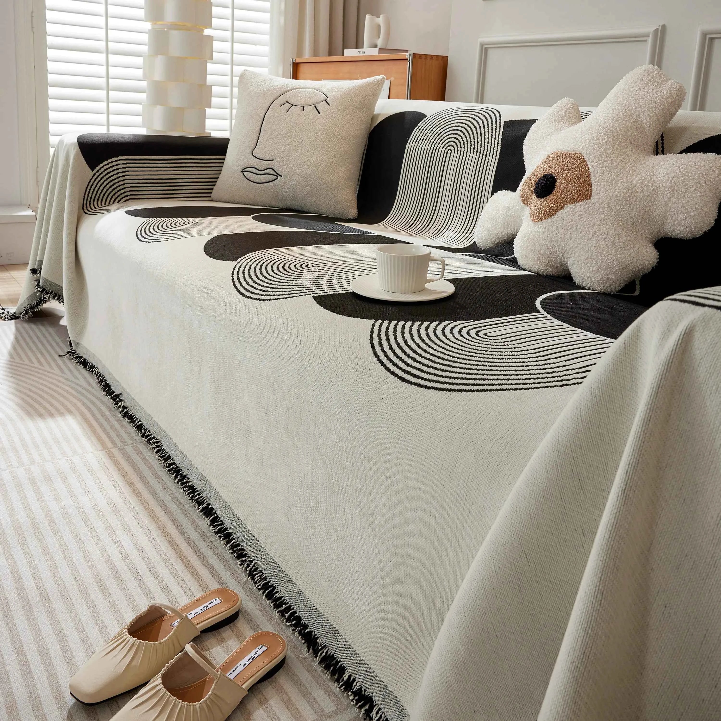 Soft Chenille Tassel Trim Sectional Sofa Protector Couch Covers for Cats Cozy Blanket Sofa Throws